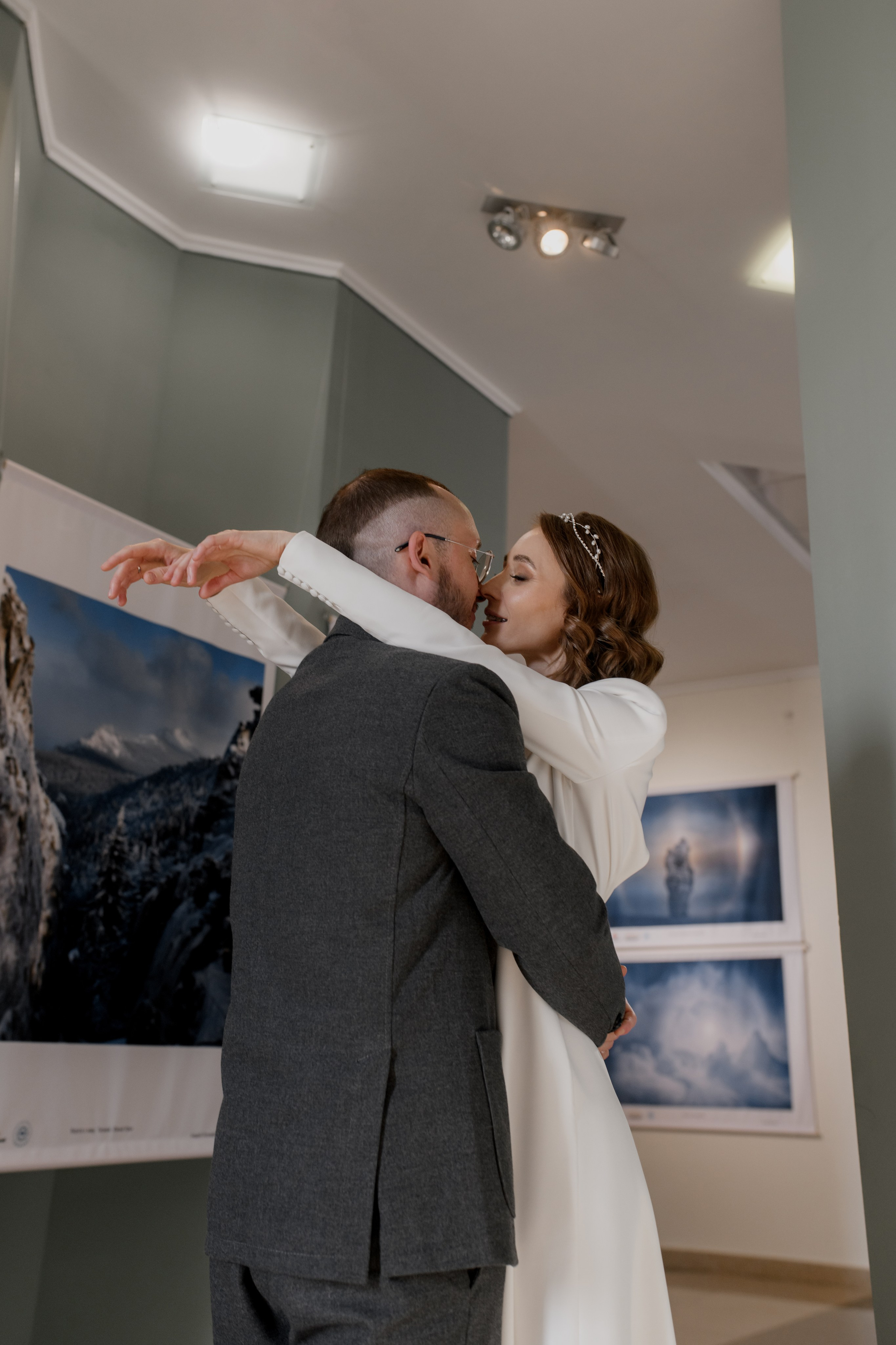 Регистрация Анастасии и Никиты — Краеведческий музей. Свадебный фотограф Екатеринбург/Челябинск — Любовь Волохова