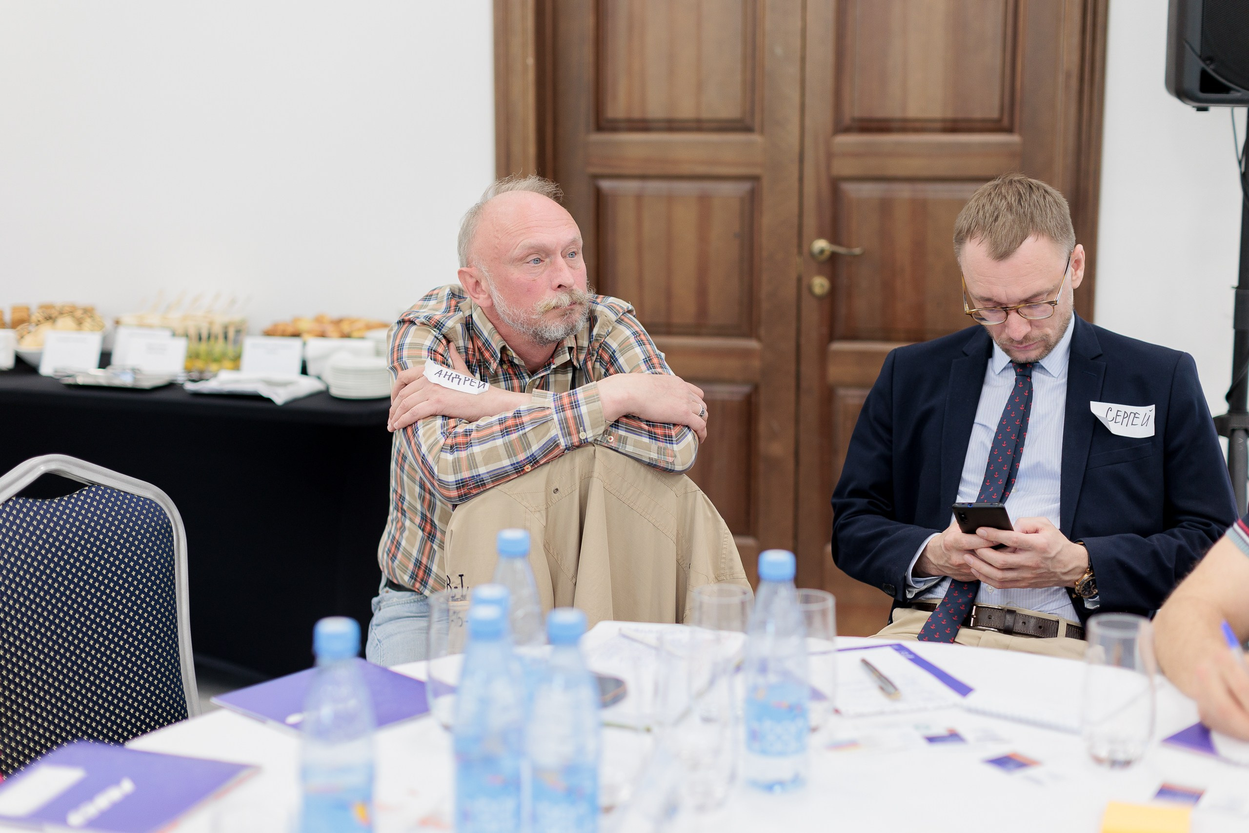 Фотограф для съемки награждения на корпоративной премии. Контент для бизнеса в Екатеринбурге Полдень Медиа