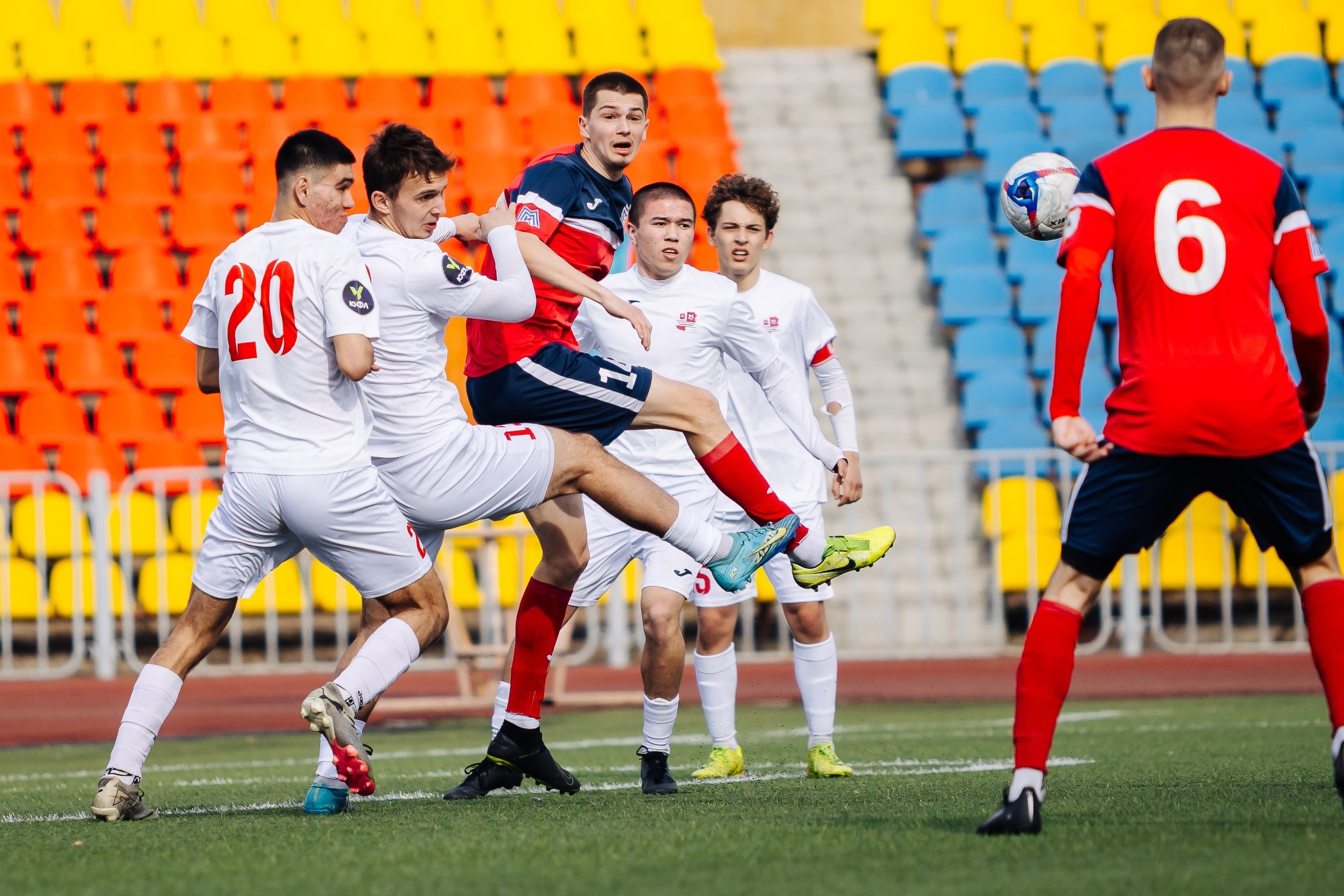 ФК «Металлург-Магнитогорск» vs ФК «ОСШ-Челябинск-М» // 05.04.25. Денис Прохоров Фотограф в г. Магнитогорск