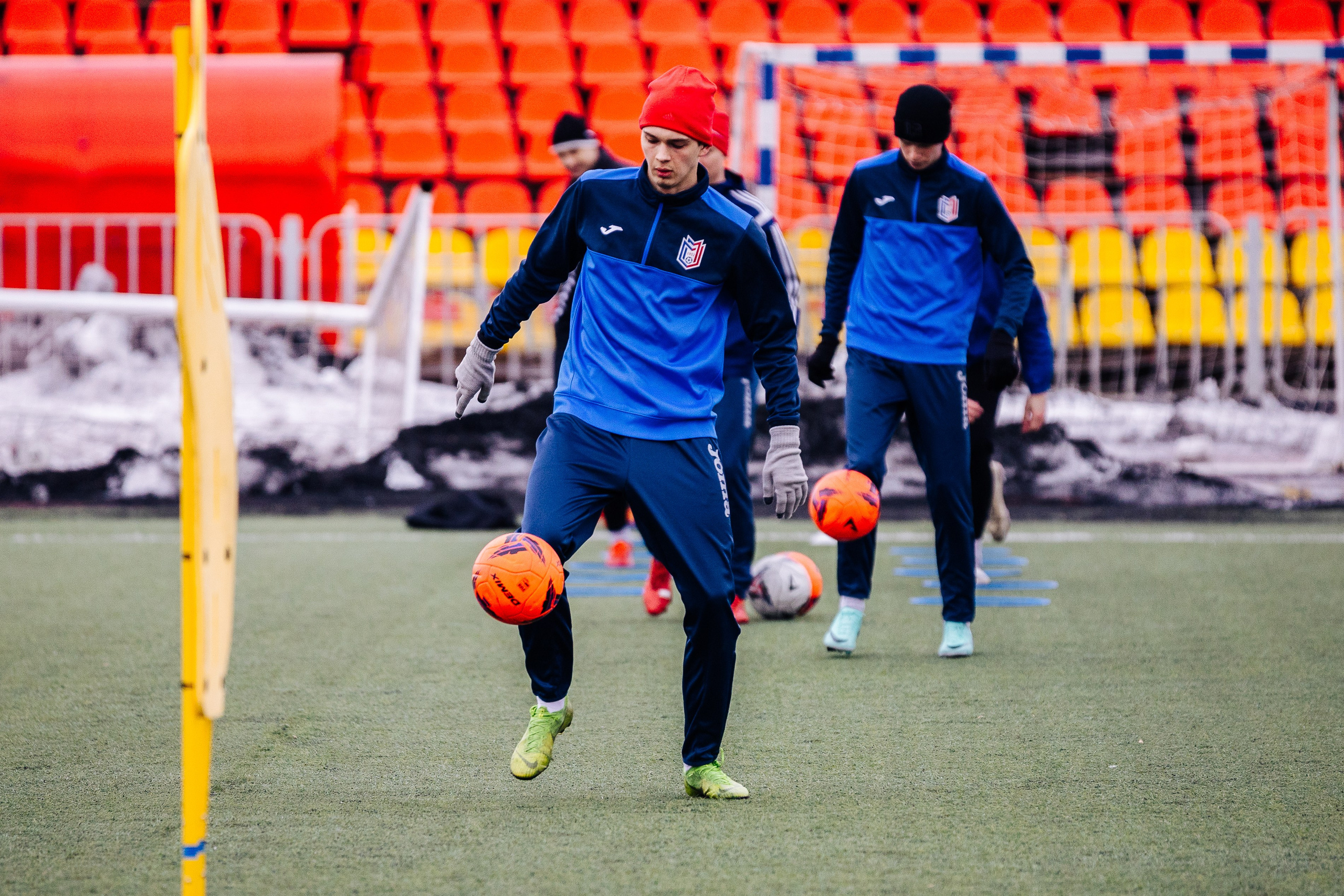 Тренировка ФК Металлург // 01.04.24. Денис Прохоров Фотограф в г. Магнитогорск