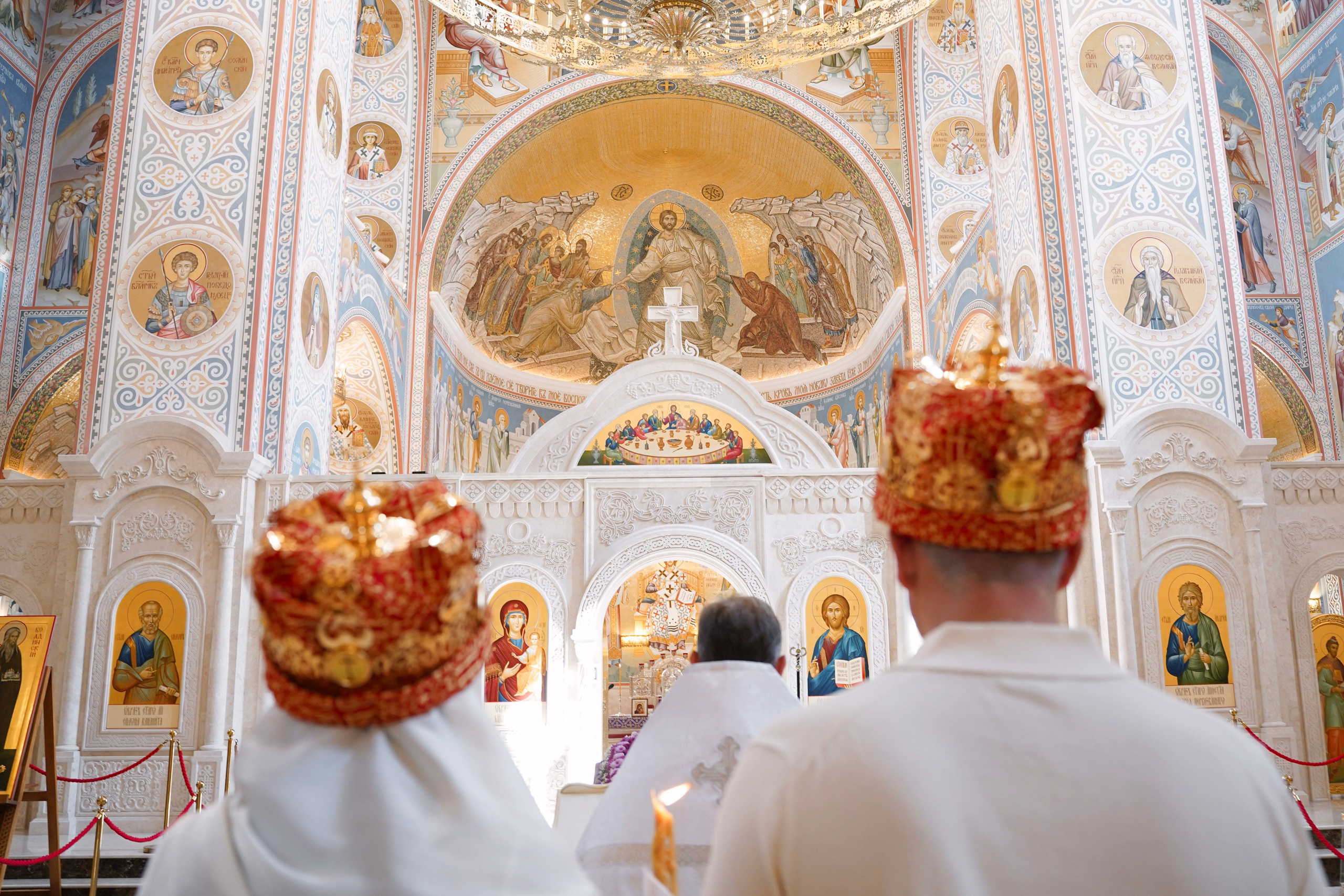 Таинство Крещения, Венчание. Универсальный фотограф в Геленджике Сидорина Кристина