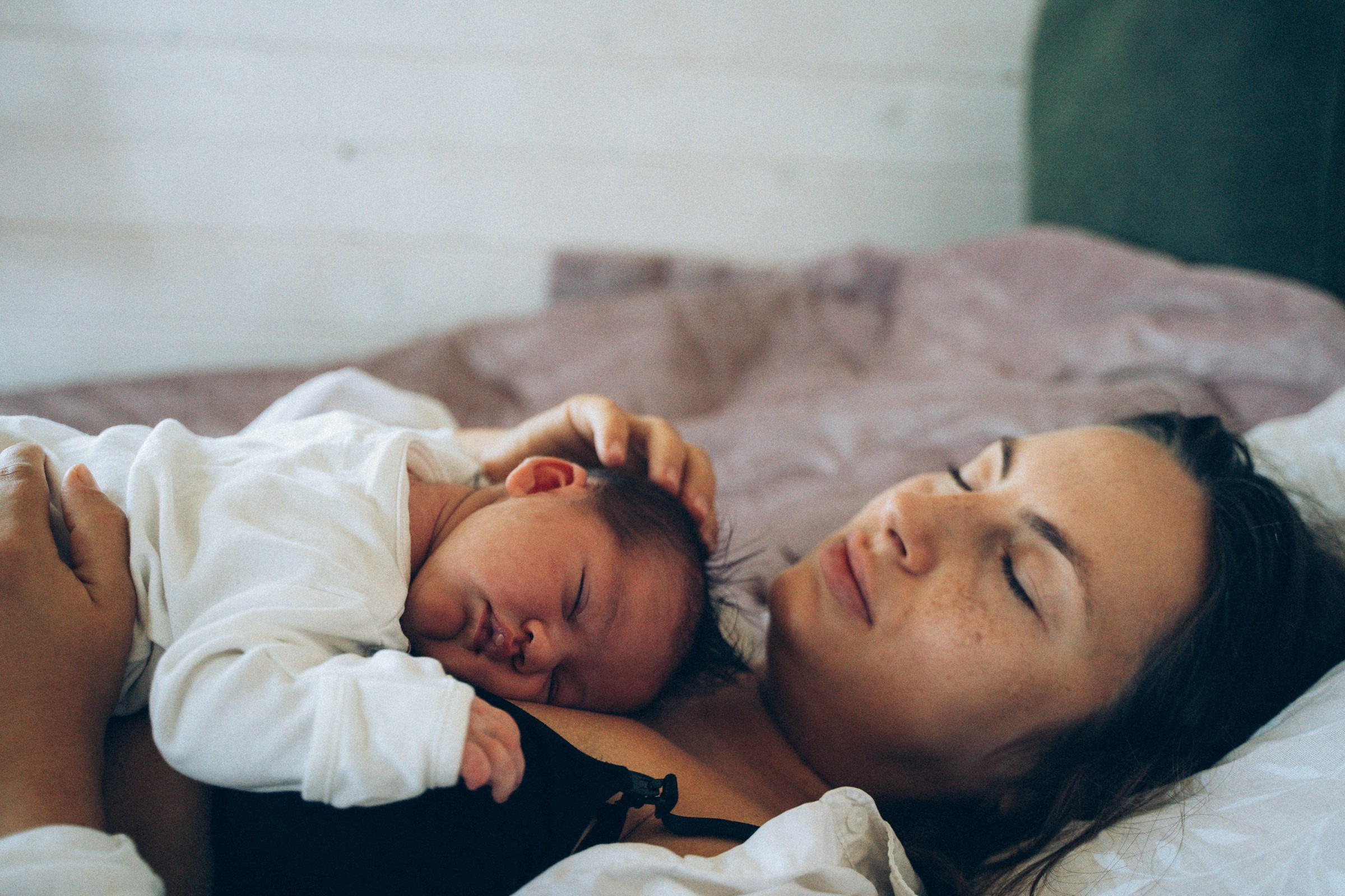 Полине 14 дней семейная съемка. Семейный видеограф и фотограф Соснина Марина