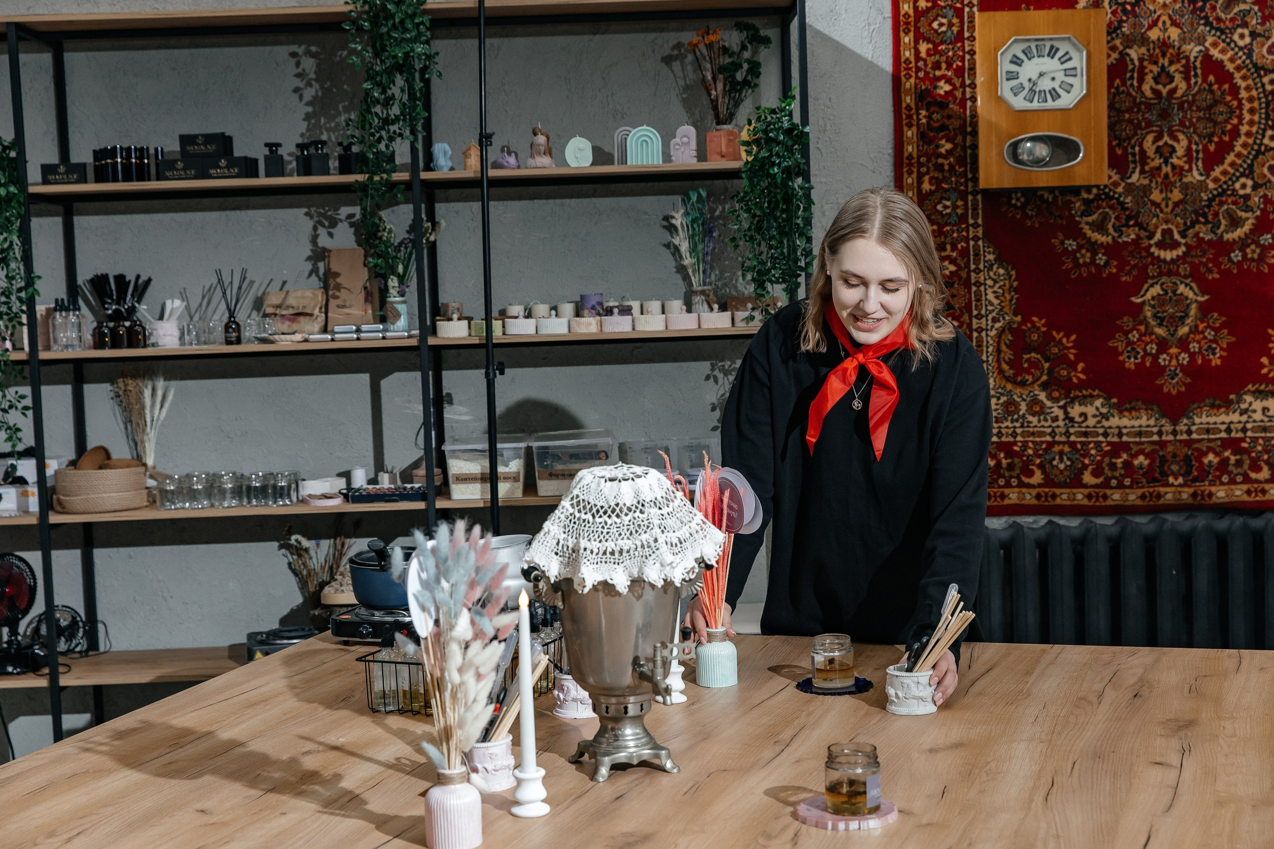 «Мир. Труд. Май» в AROMALAGE — весенний праздник творчества и аромата