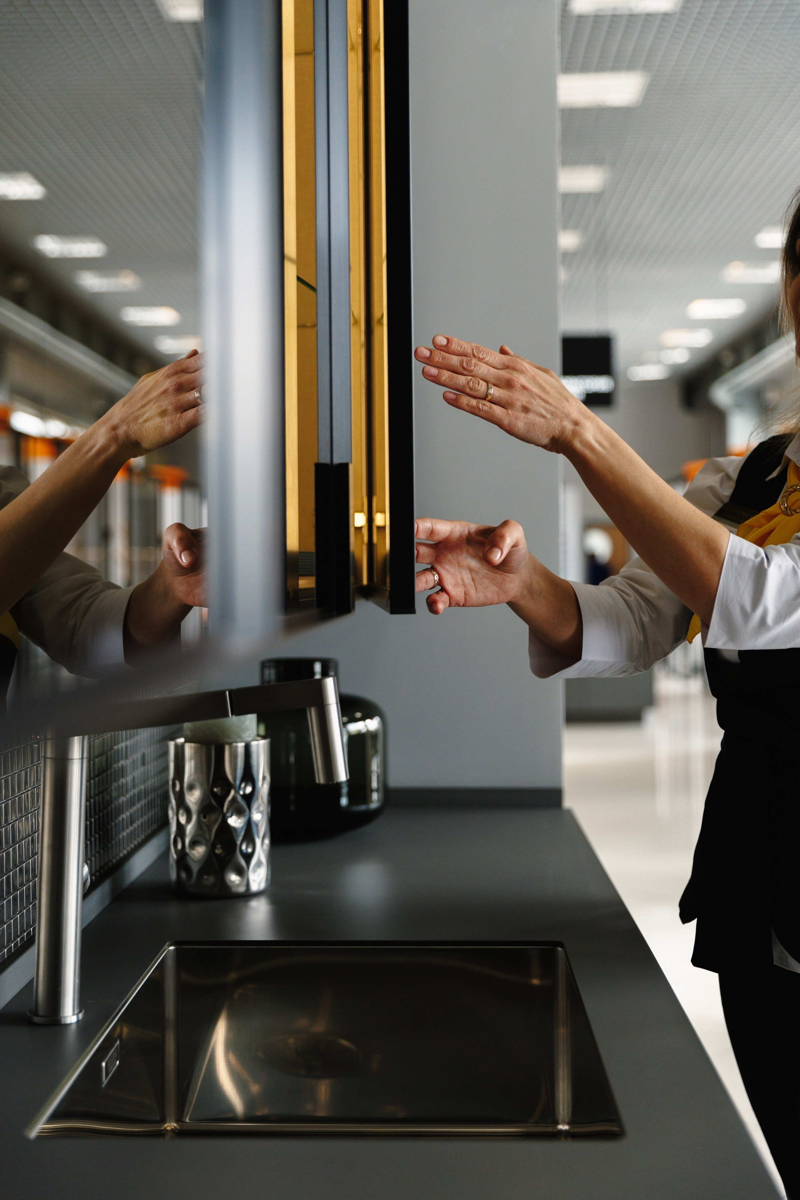 The company's exhibition center Stylish kitchens and interiors. Commercial photographer | Anton Ermakov