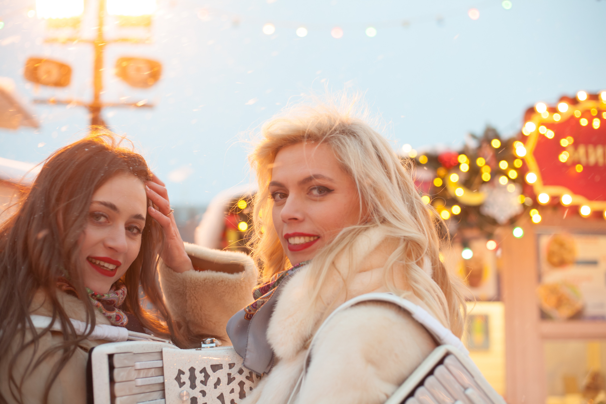 Ярмарка в ГУМе. Екатерина Дымова. Фотограф. Автор проекта «Белый Ветер»