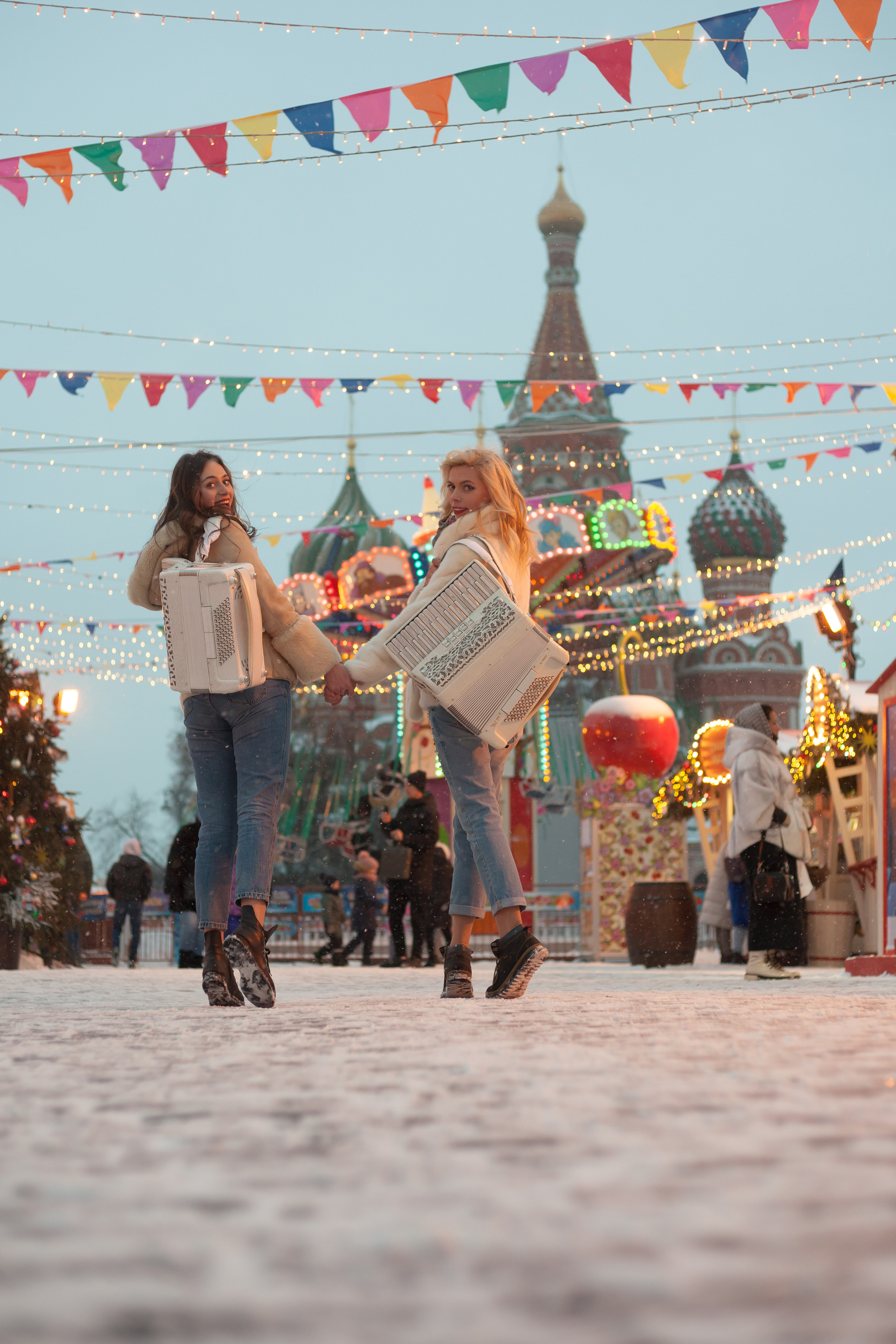 Ярмарка в ГУМе. Екатерина Дымова. Фотограф. Автор проекта «Белый Ветер»