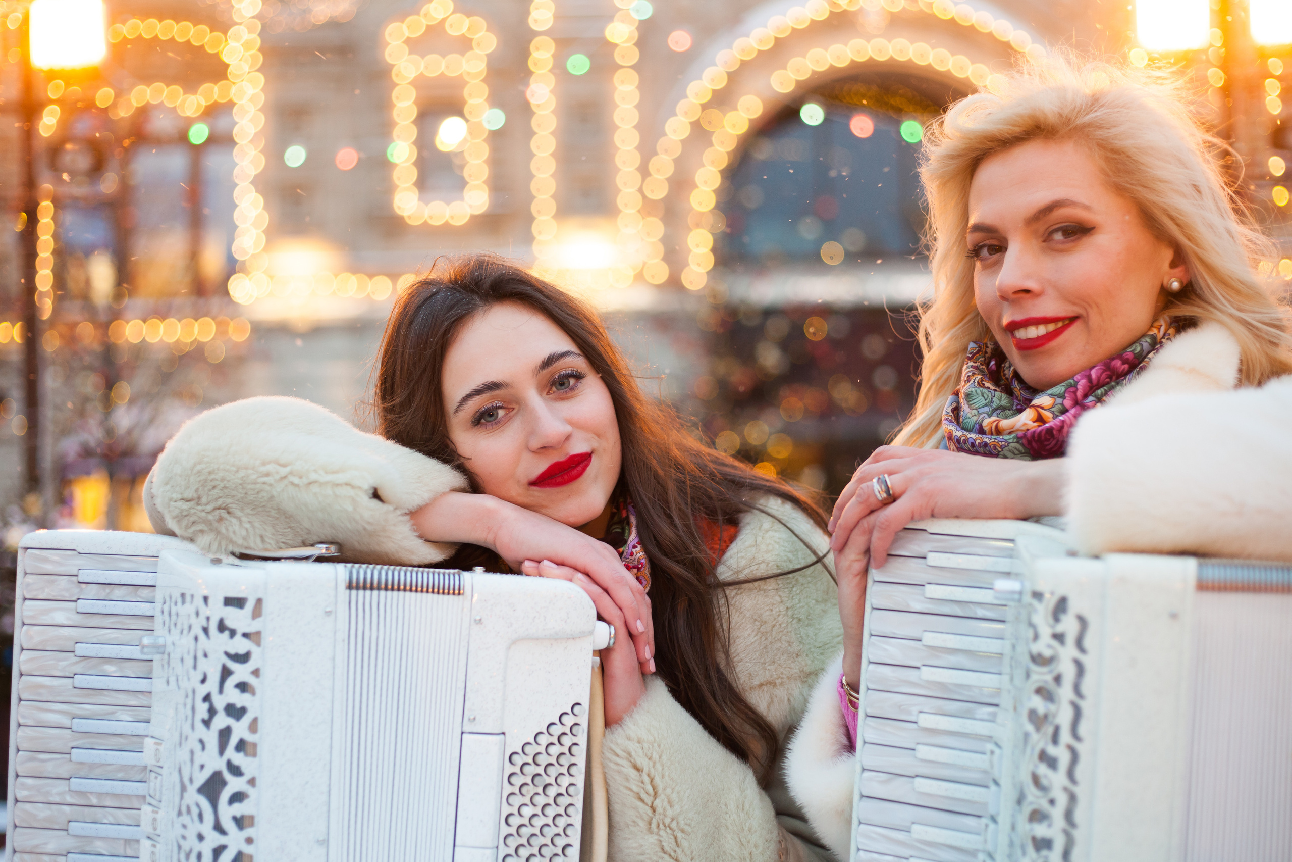 Ярмарка в ГУМе. Екатерина Дымова. Фотограф. Автор проекта «Белый Ветер»