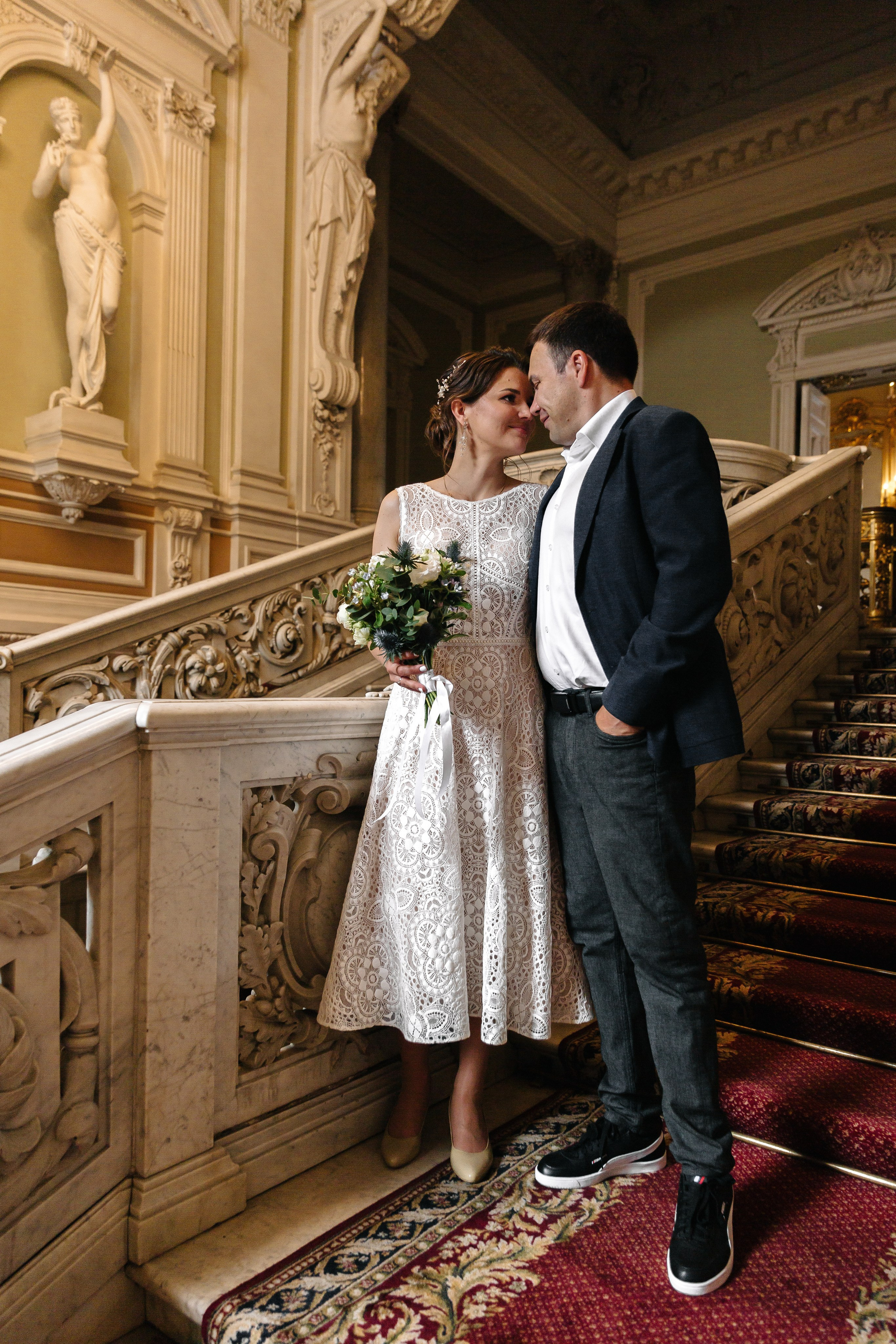 ДВОРЕЦ № 1 | Июль, Исаакиевская площадь. Свадебный фотограф в Санкт-Петербурге Полина Корзухина