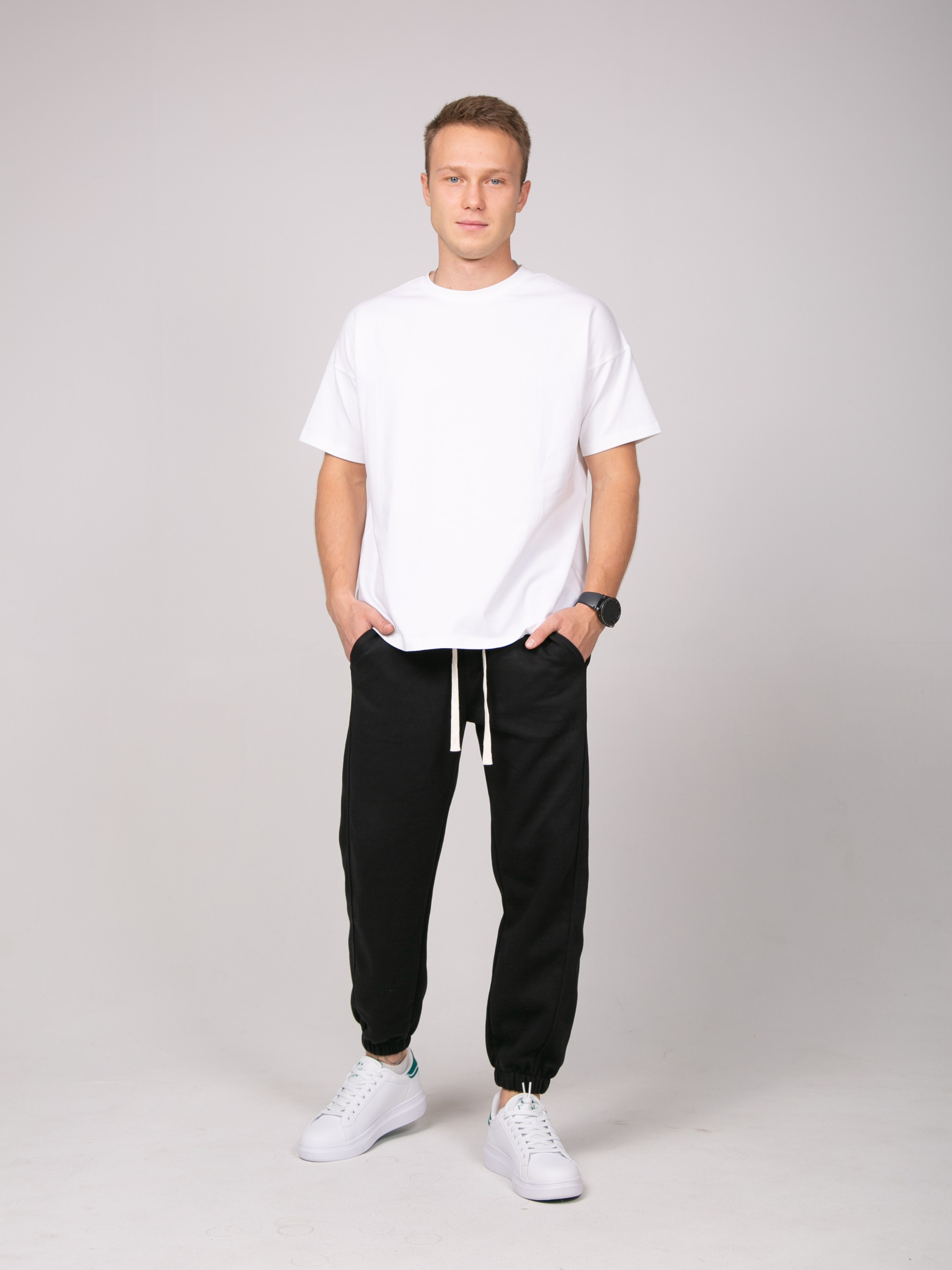 Егор. Съемки для маркетплейсов, фотосессии для Wildberries, Ozon. Люберцы, Москва