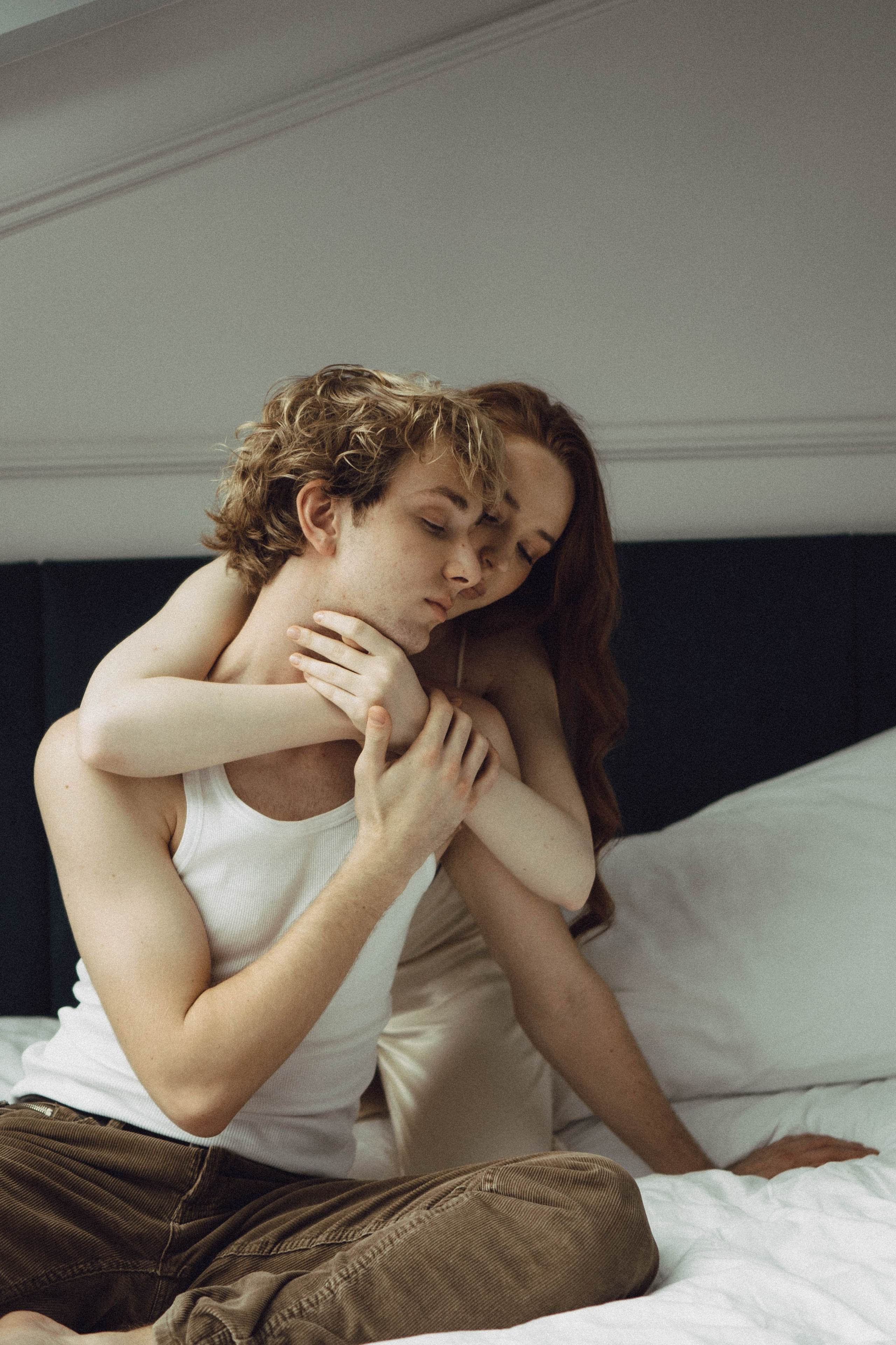 СВАДЕБНАЯ СЬЕМКА В ОТЕЛЕ. СБОРЫ ЖЕНИХА И НЕВЕСТЫ И ТАКЖЕ ТОР И ПОДГОТОВКА К ПРОГУЛКЕ. Профессиональный фотограф, Санкт-Петербург — Виктория Богомолова