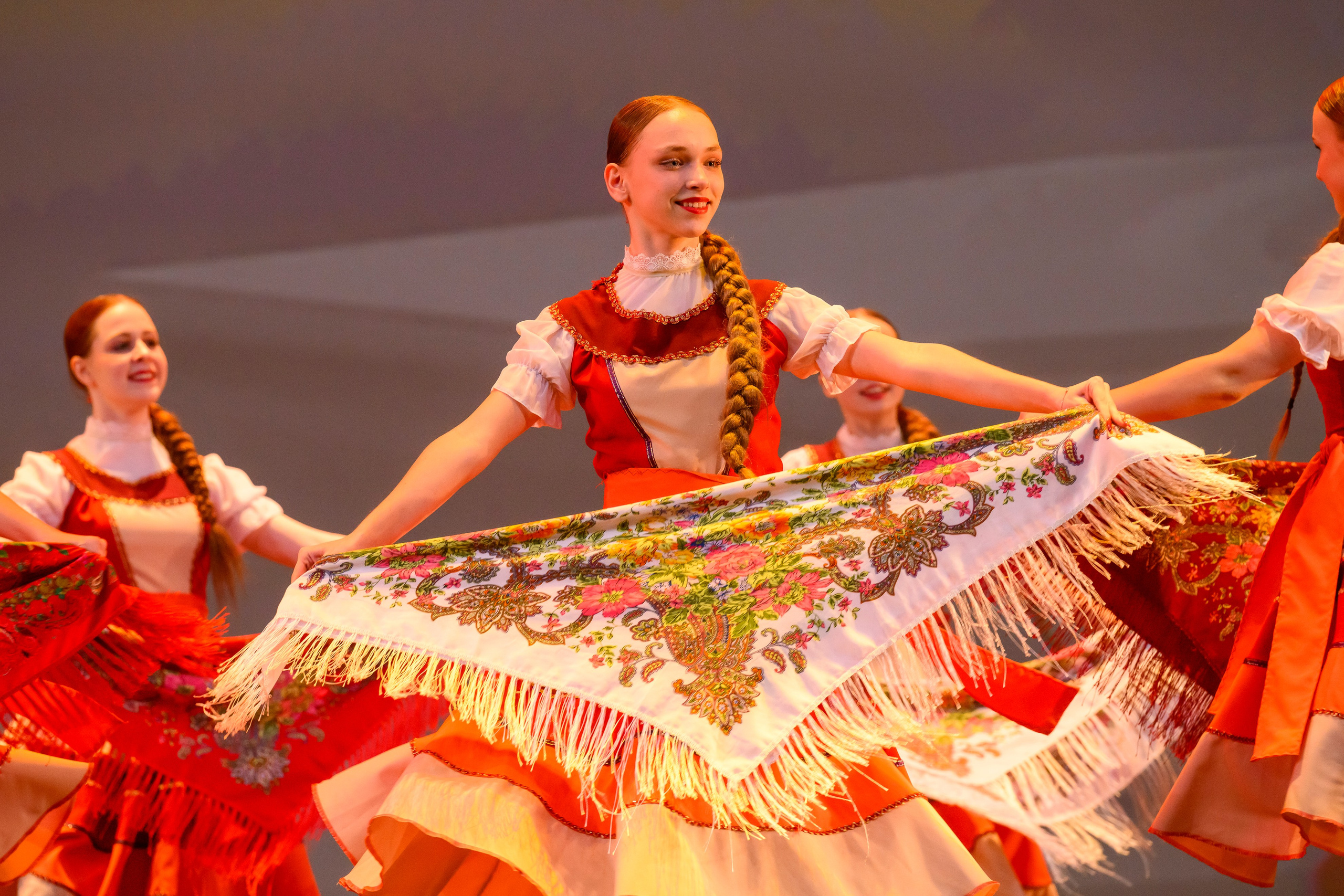 23 апреля, часть 2, БКЗ Октябрьский, г. Санкт-Петербург. Золотое яблочко