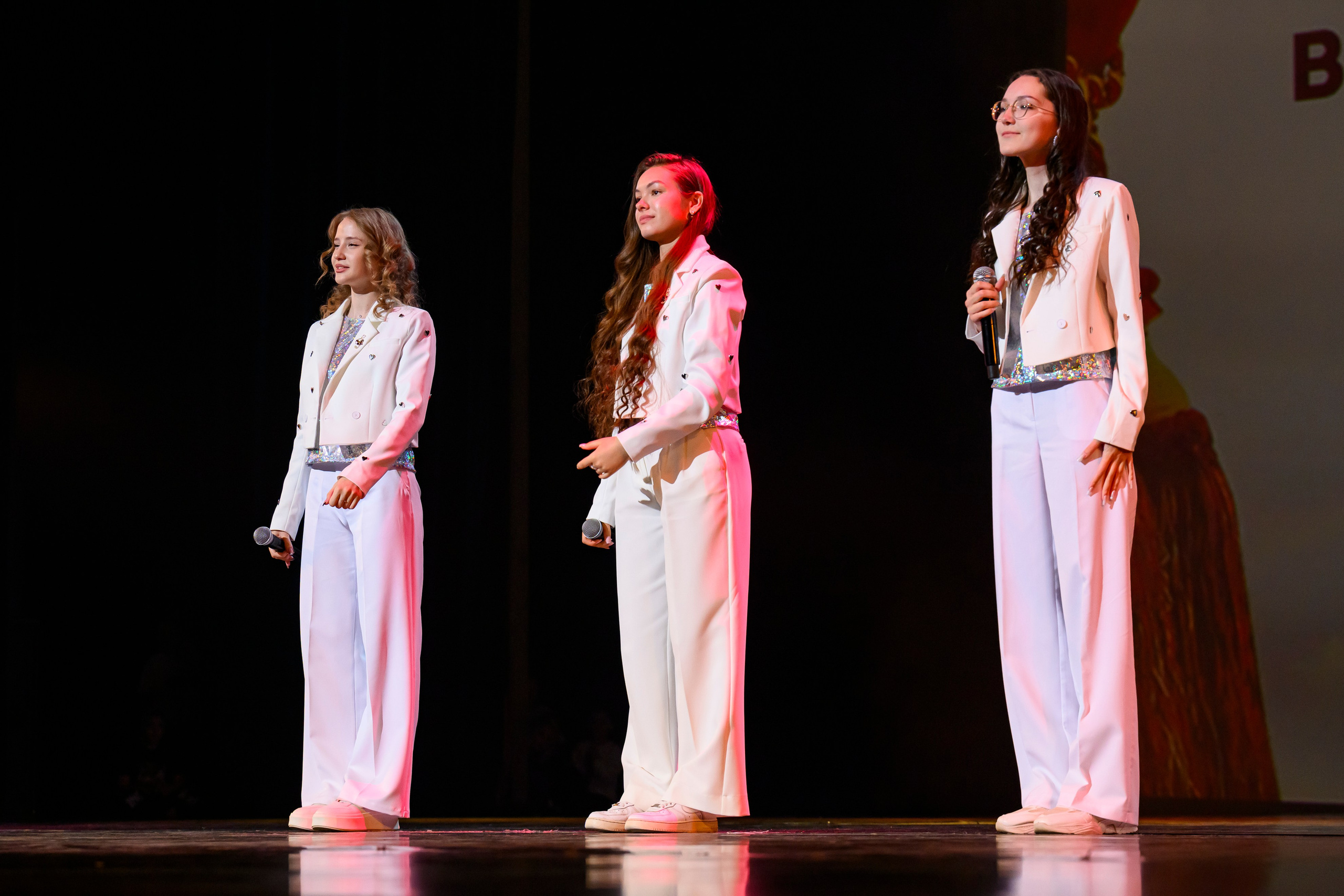 23 апреля, часть 1, БКЗ Октябрьский, г. Санкт-Петербург. Золотое яблочко