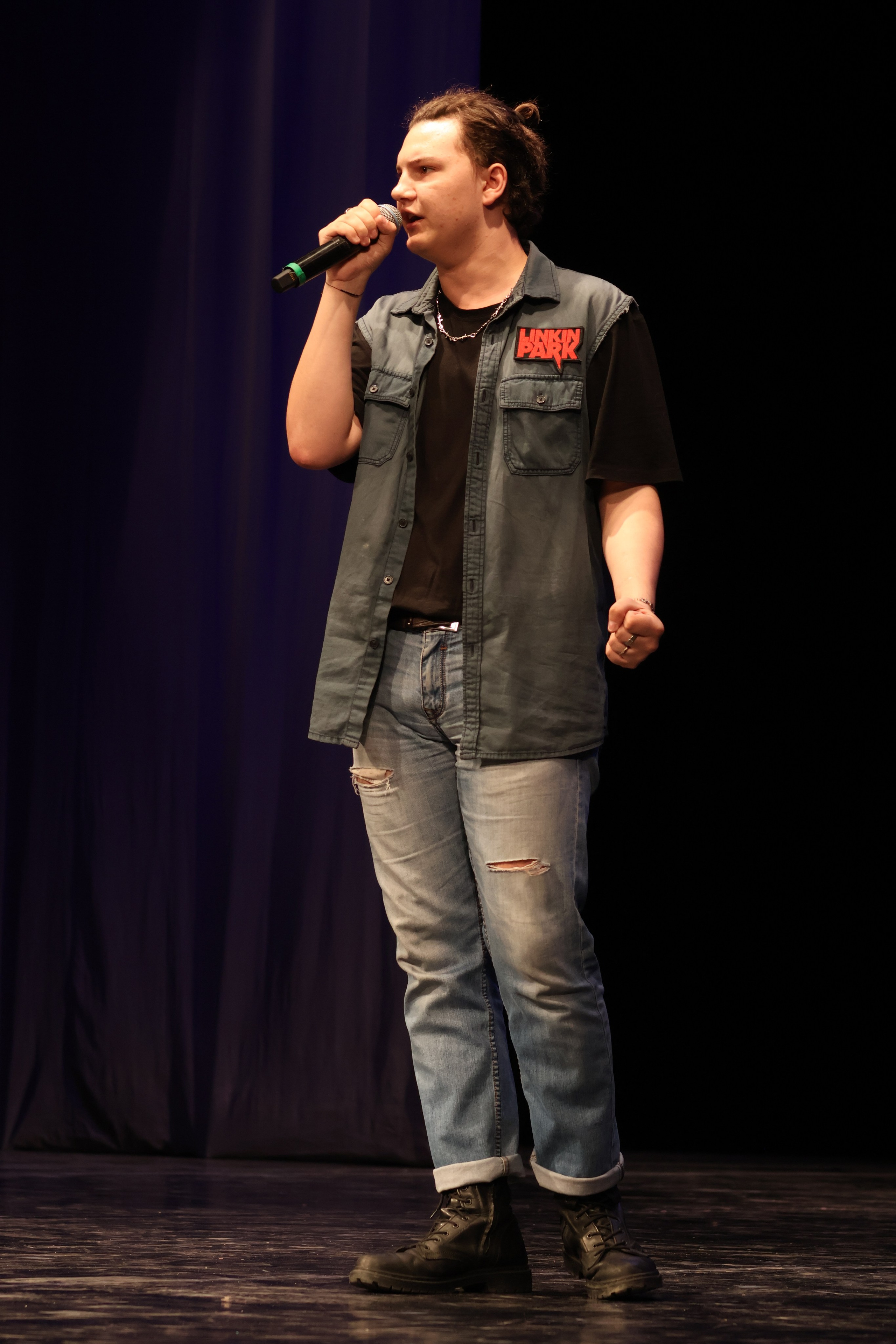 13 апреля, г. Томск. Золотое яблочко