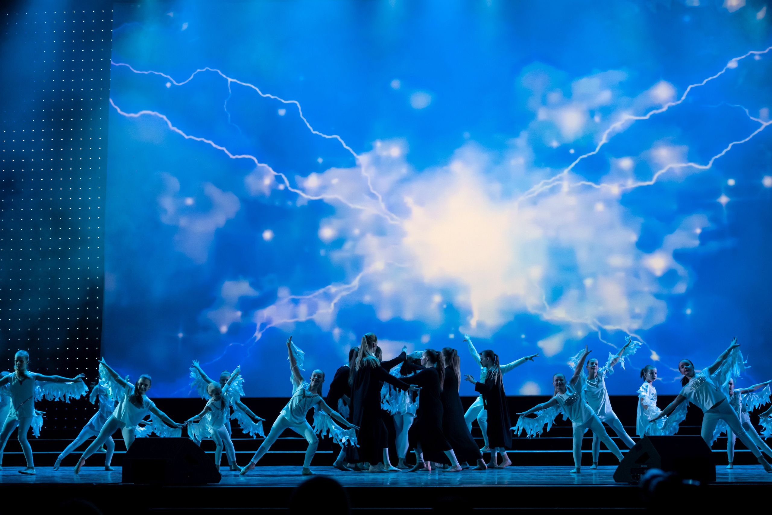 2 февраля, концерт Таланты России, Кремлевский Дворец. Золотое яблочко