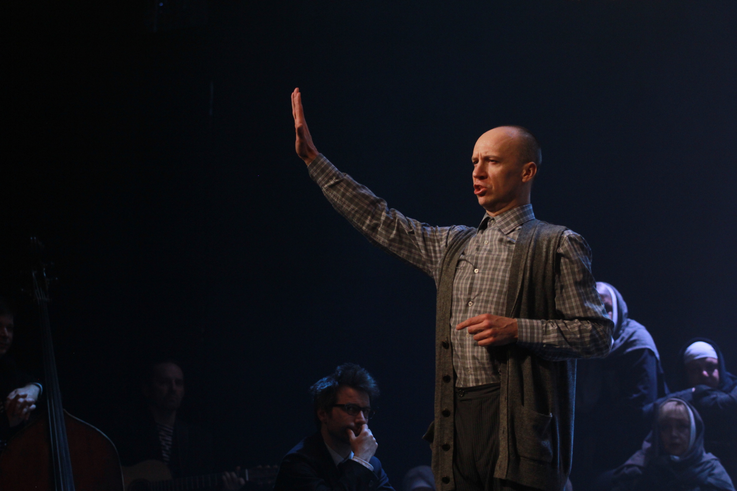 «Старый дом», Центр драматургии и режиссуры, Москва. Фоторепортаж. Театральная фотосъёмка