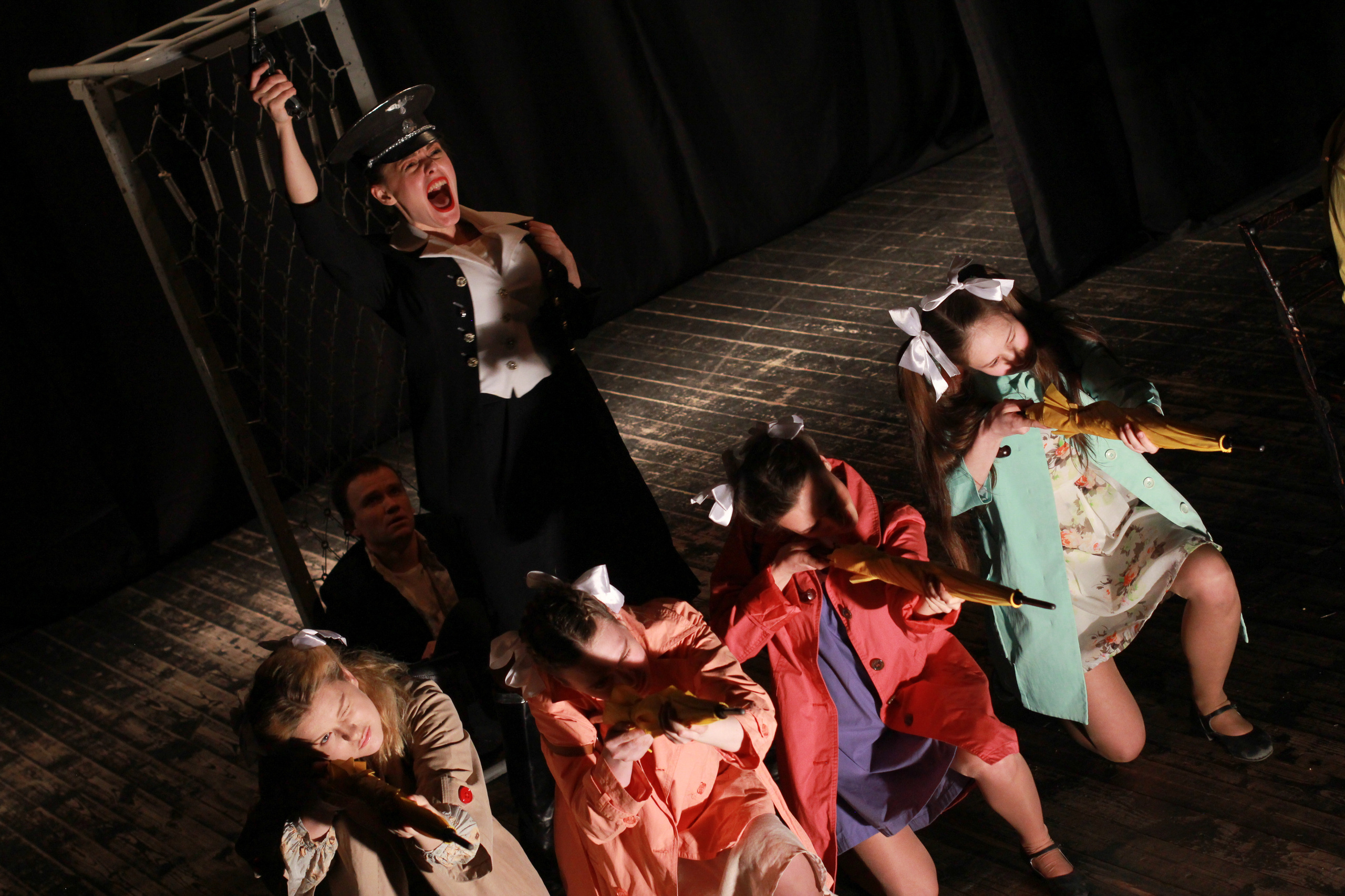 «Глазами клоуна», Театр «Эхо», Санкт-Петербург. Фоторепортаж. Театральная фотосъёмка