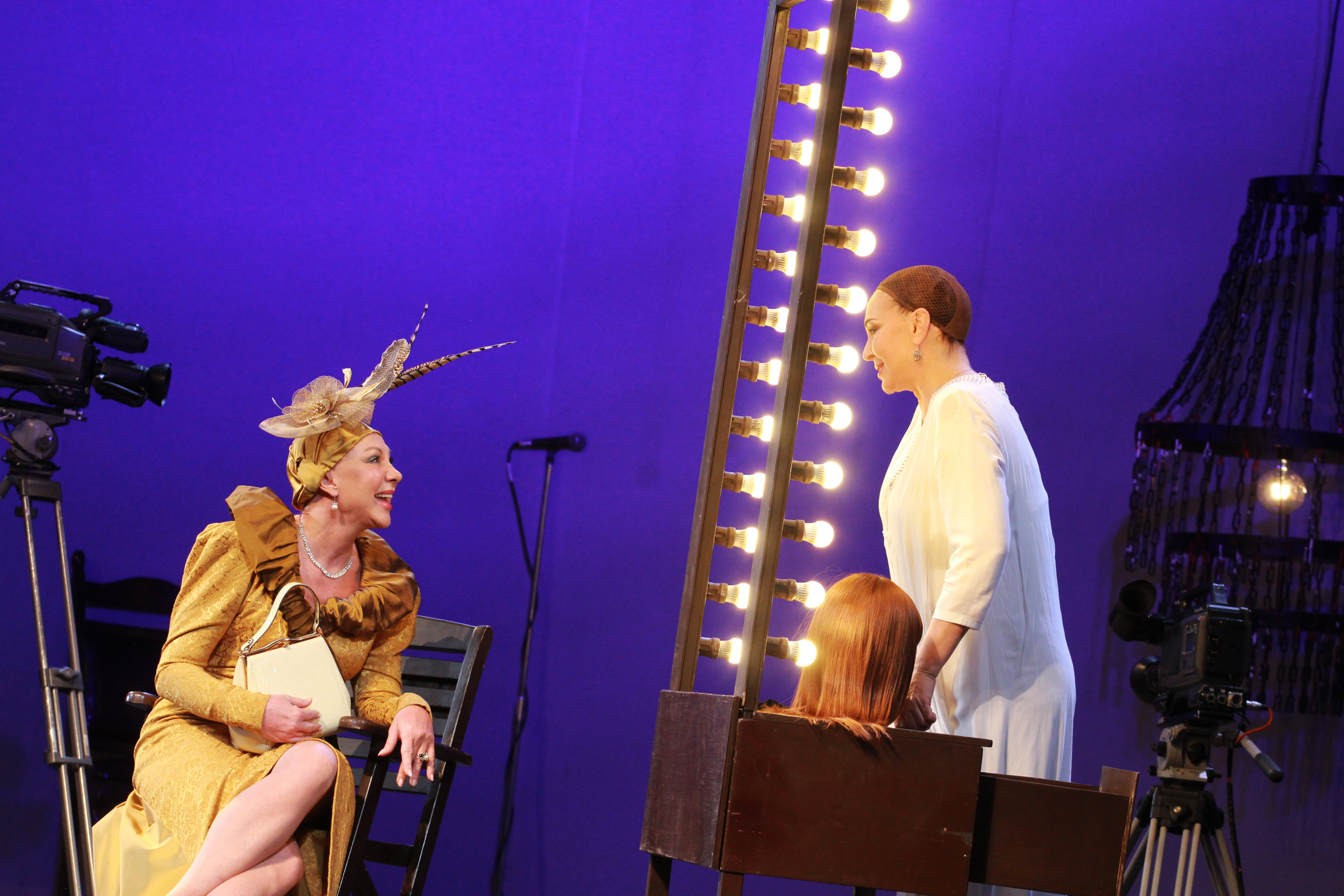 «Вражда», Елена Яковлева, Татьяна Лютаева. Режиссер Владимир Панков. Фоторепортаж. Театральная фотосъёмка