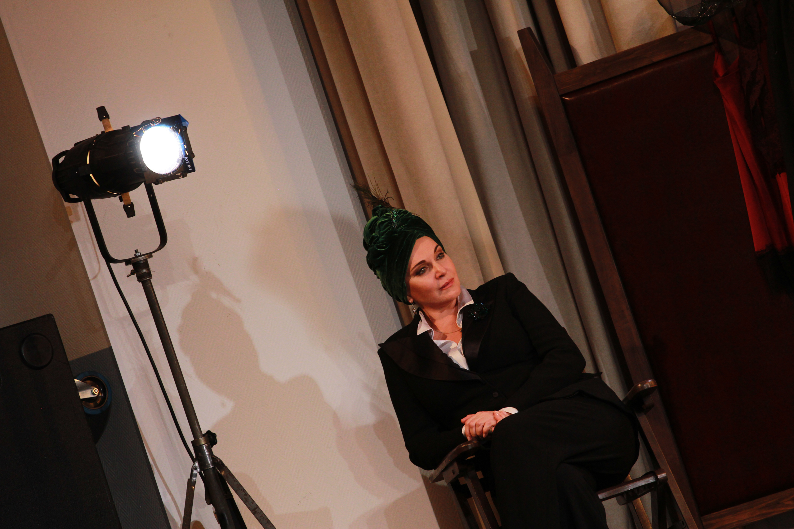 «Вражда», Елена Яковлева, Татьяна Лютаева. Режиссер Владимир Панков. Фоторепортаж. Театральная фотосъёмка