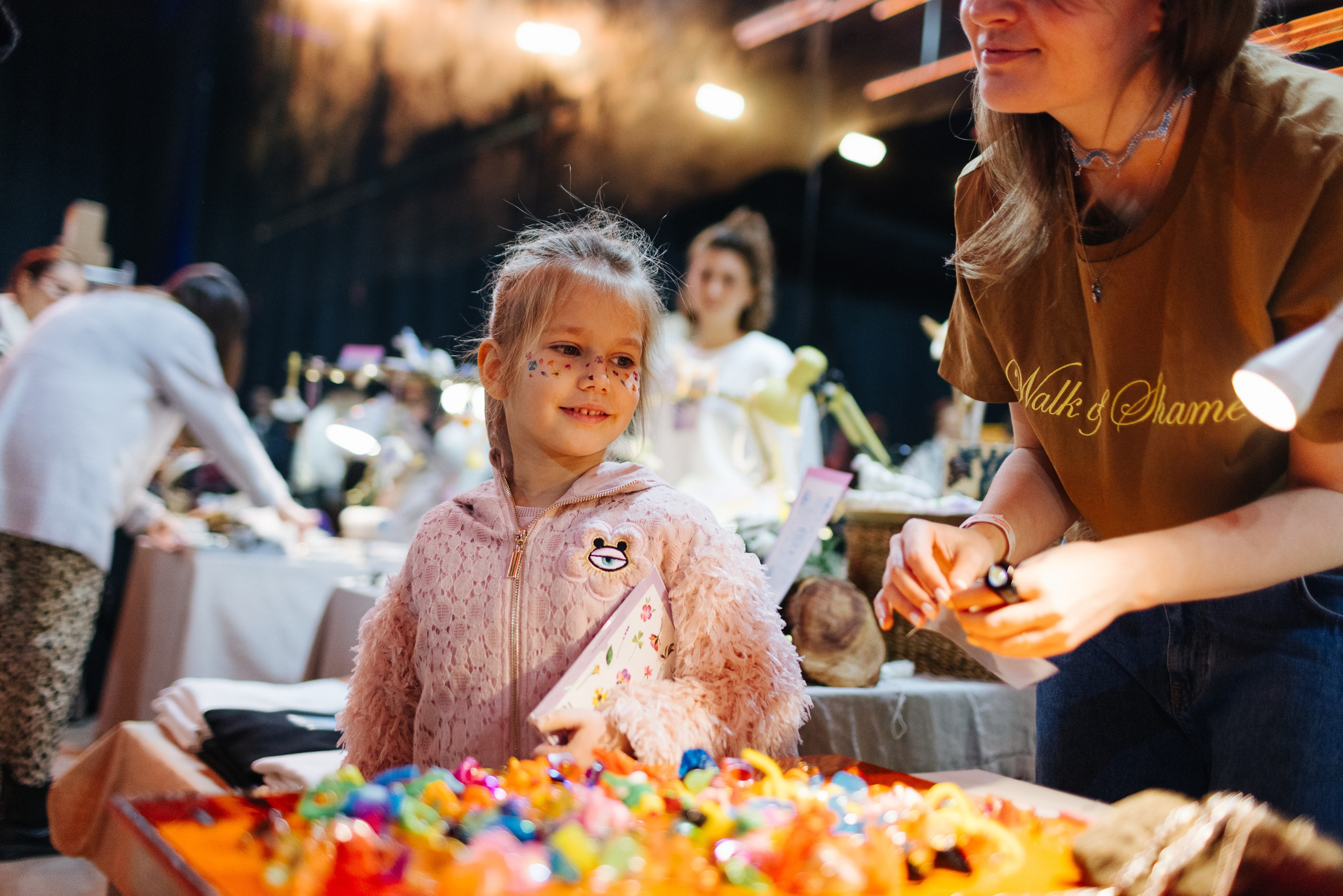 24–25 декабря 2022 в пространстве ПОЛЕ / День 1. Фотоотчеты «Ламбада-маркета»