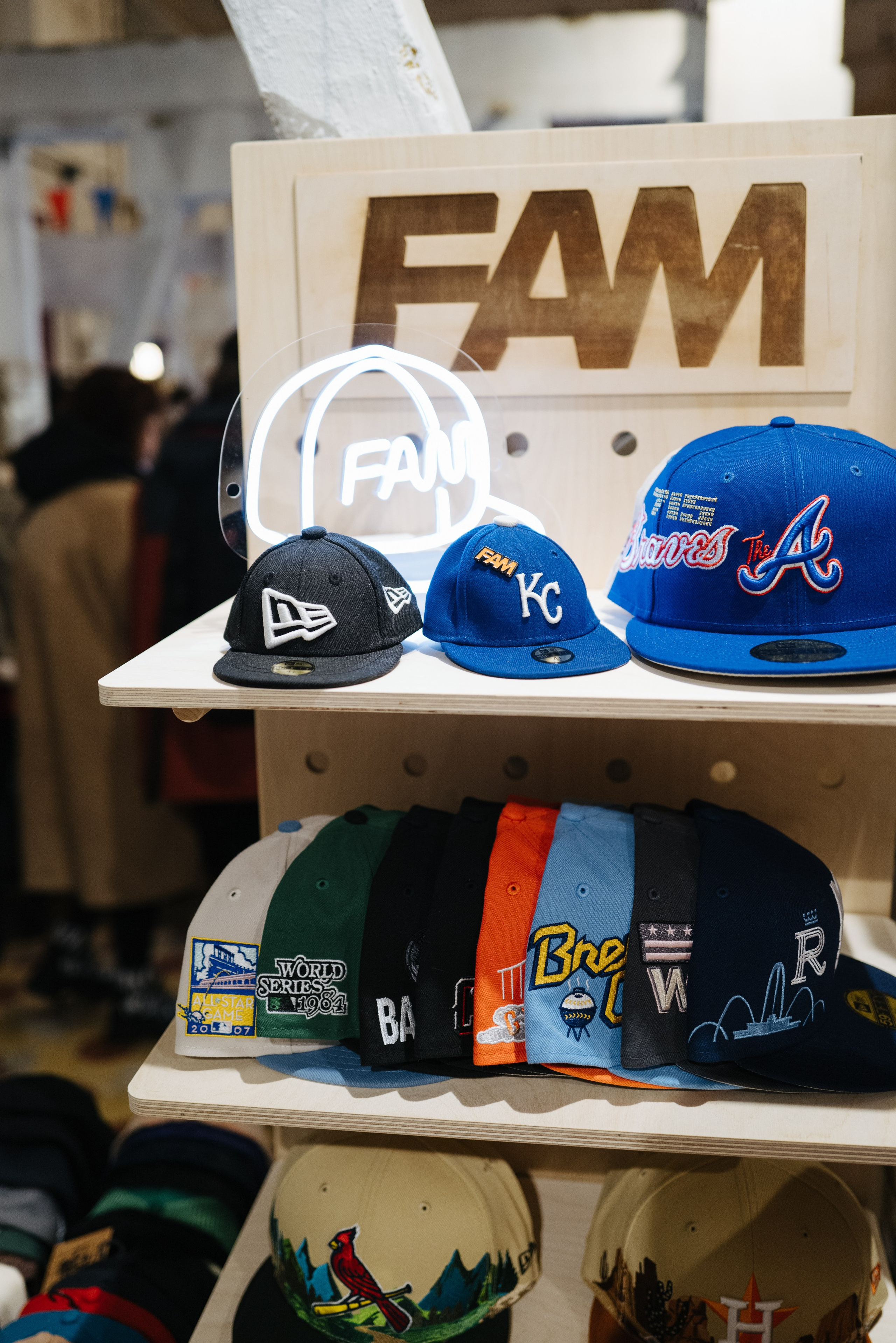 16 ноября 2024 в пространстве «Кристалл» / фото Валерий Белобеев. Фотоотчеты «Ламбада-маркета»