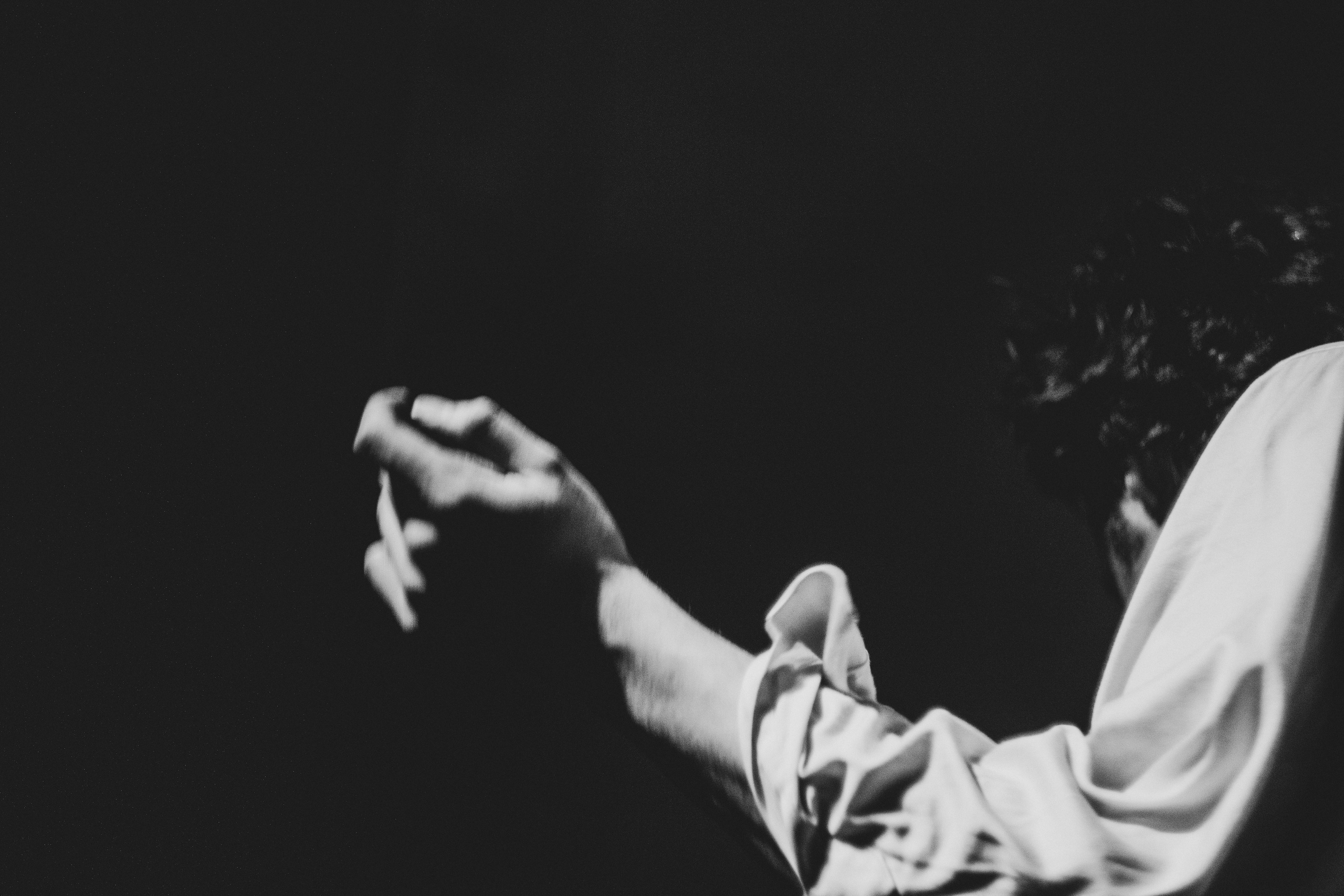 Диктофон. Фотограф для музыкантов, фотограф на концерт, концертный фотограф, съемка концерта, бэкстейдж фотограф