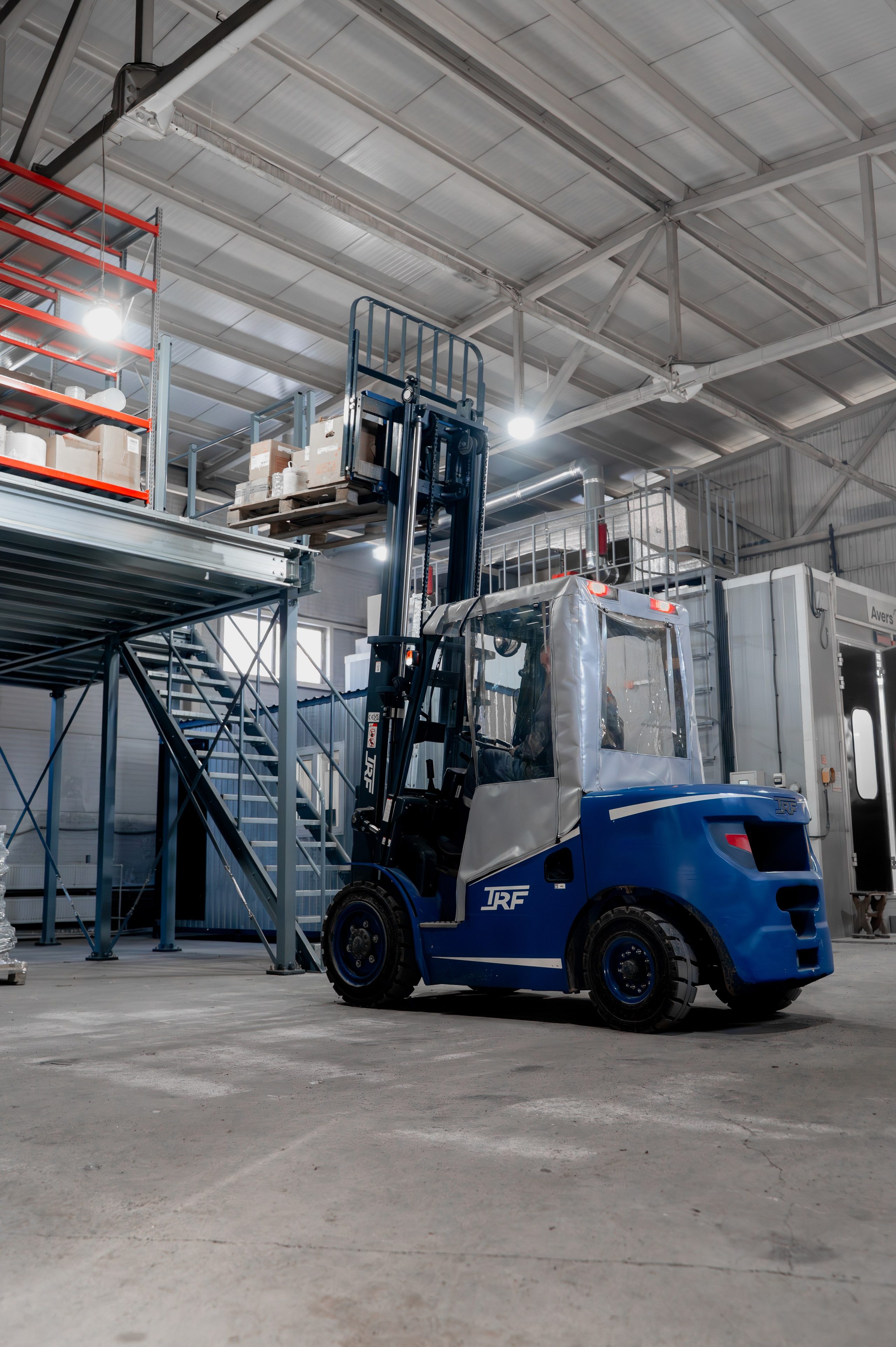 Для производства АВЕРС. Фотограф/видеограф Богдан Голованов