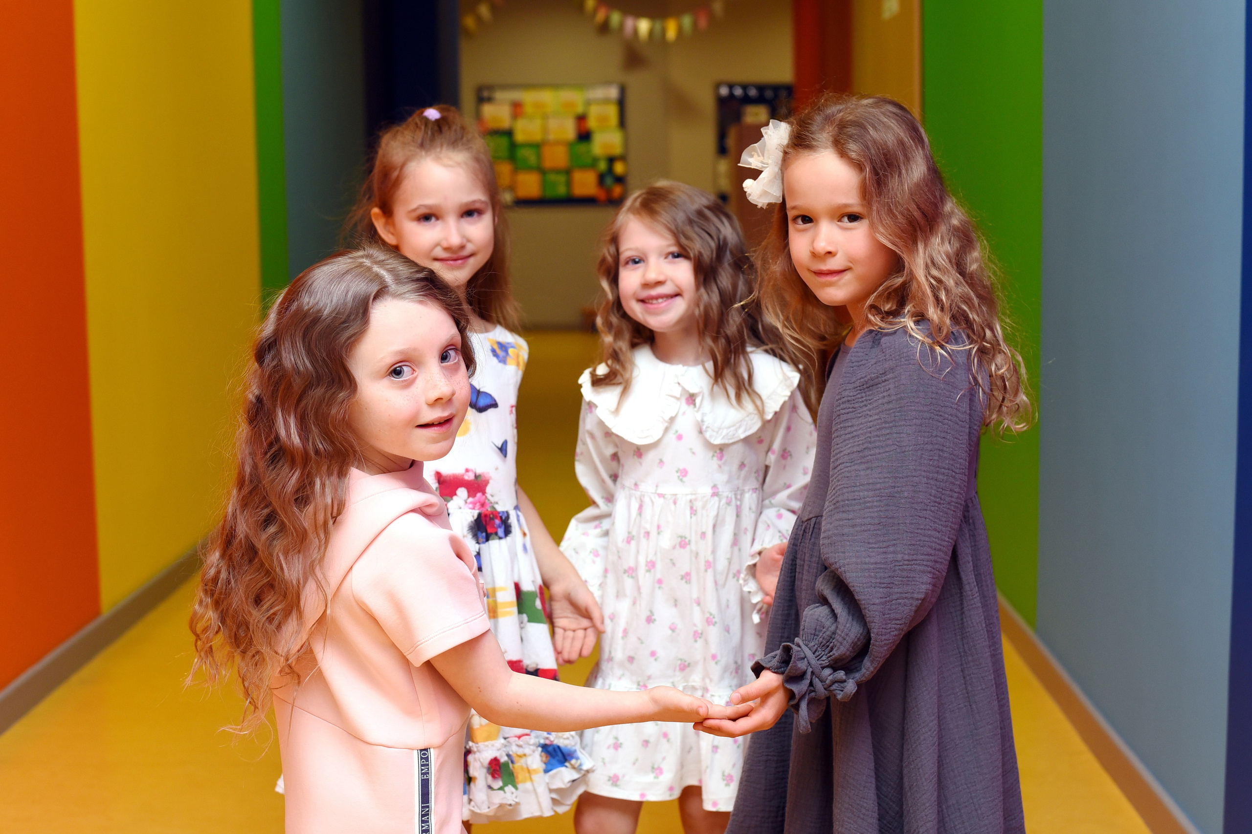 Фотоальбомы для детского сада. Стильные выпускные альбомы, детские фотосессии, сюжетные фотографии