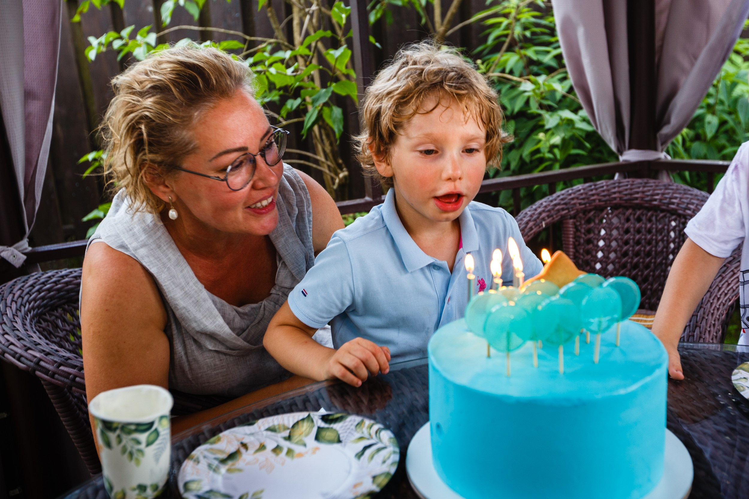 День рождения — Саше 6 лет. Семейный фотограф Фрязино Зрячева Кристина