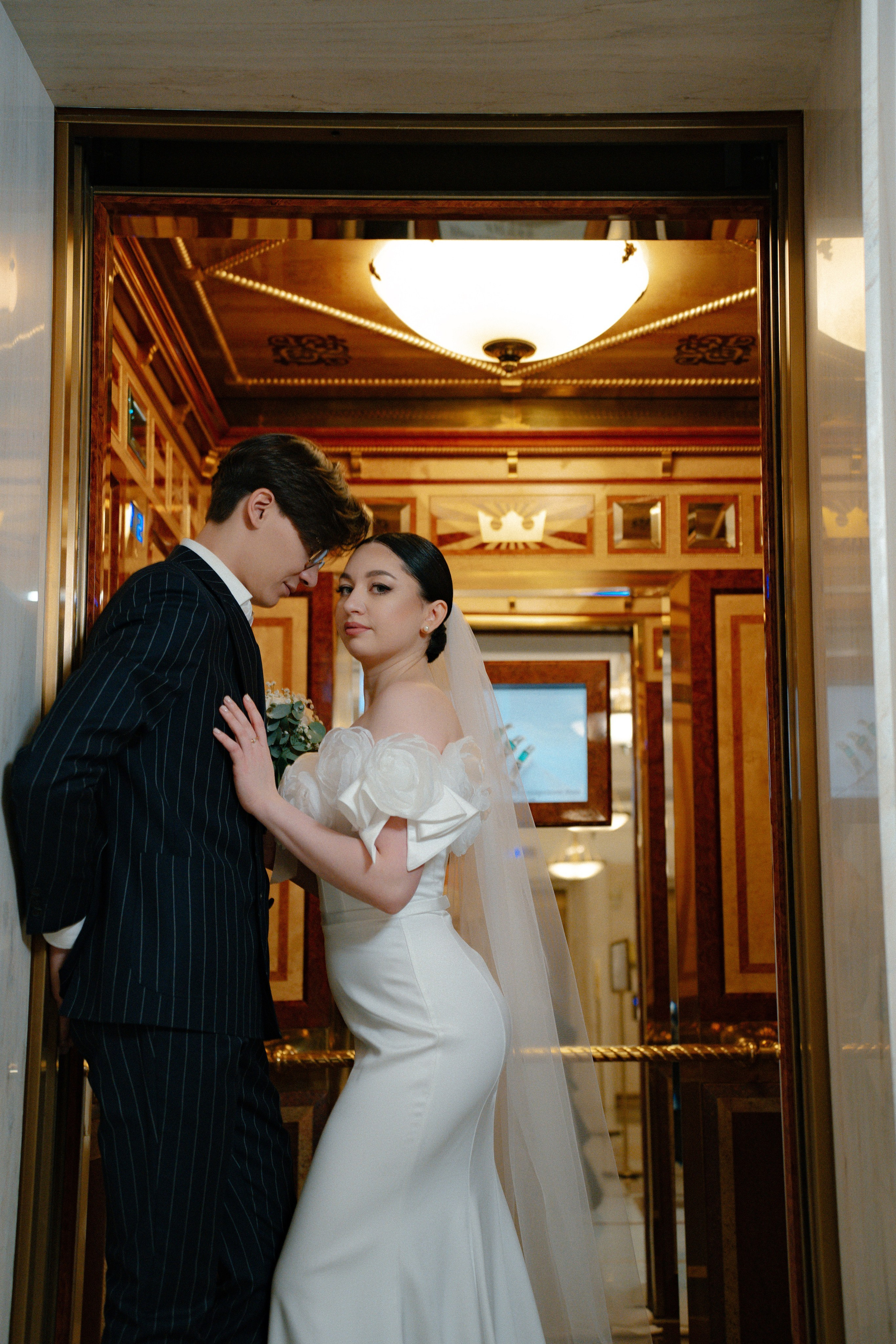 Свадебная фотосессия в гостинице Украина