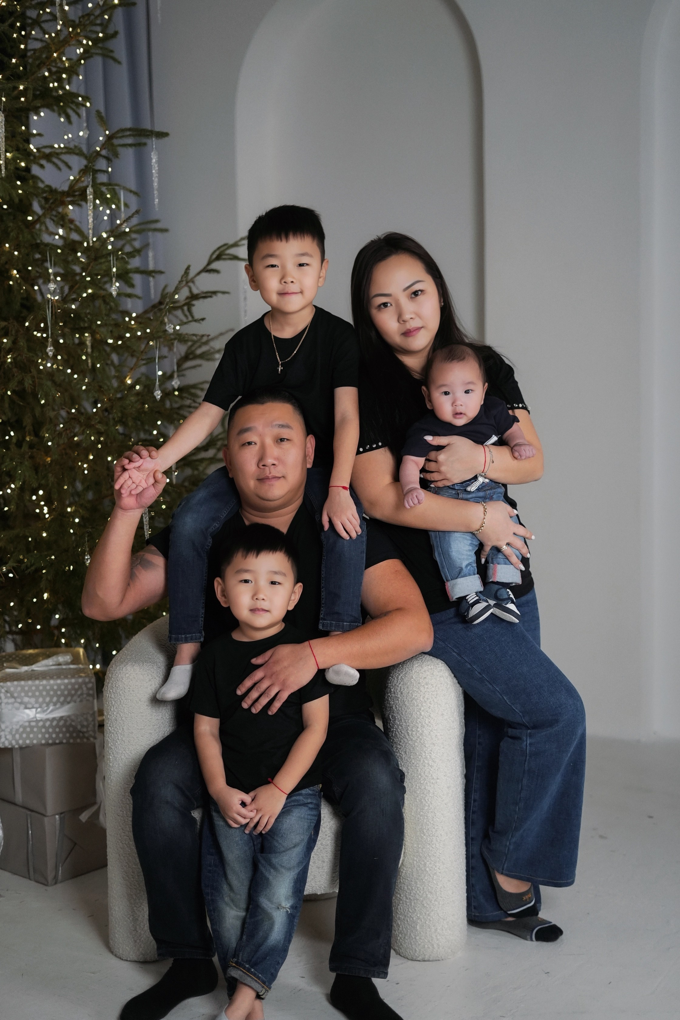 Семья Ли. Фотограф Волгоград Анастасия Ли