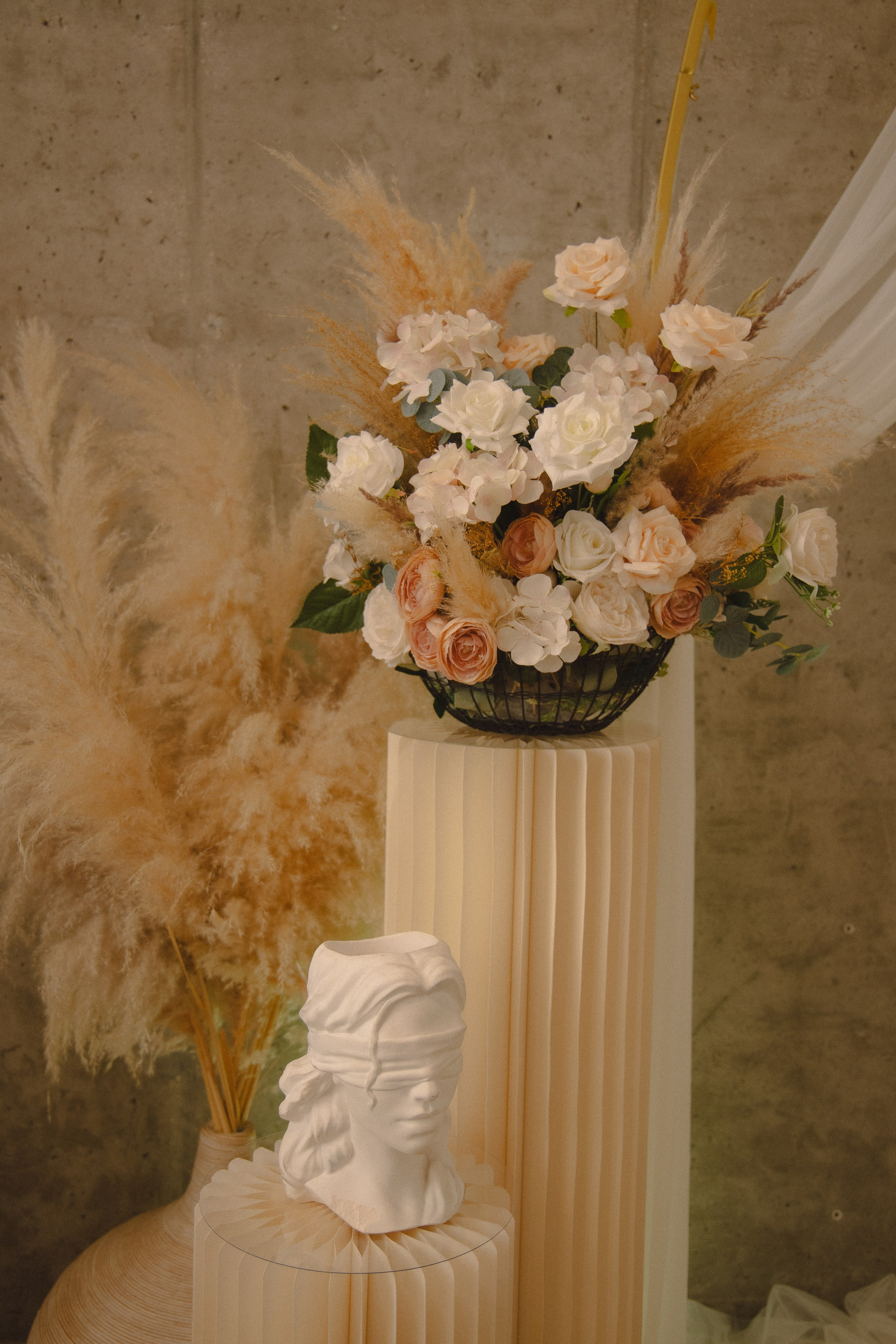 Банкет в кругу близких. Свадебный фотограф и видеограф в Москве — анонс фото и видео с церемонии в день свадьбы