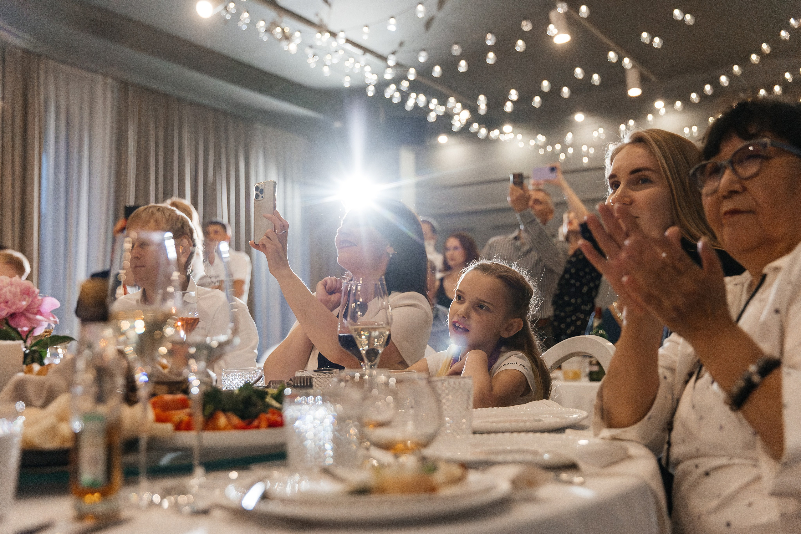 2023-06-23 Выпускной МБОУ СОШ № 10. Фотограф в Красноярске