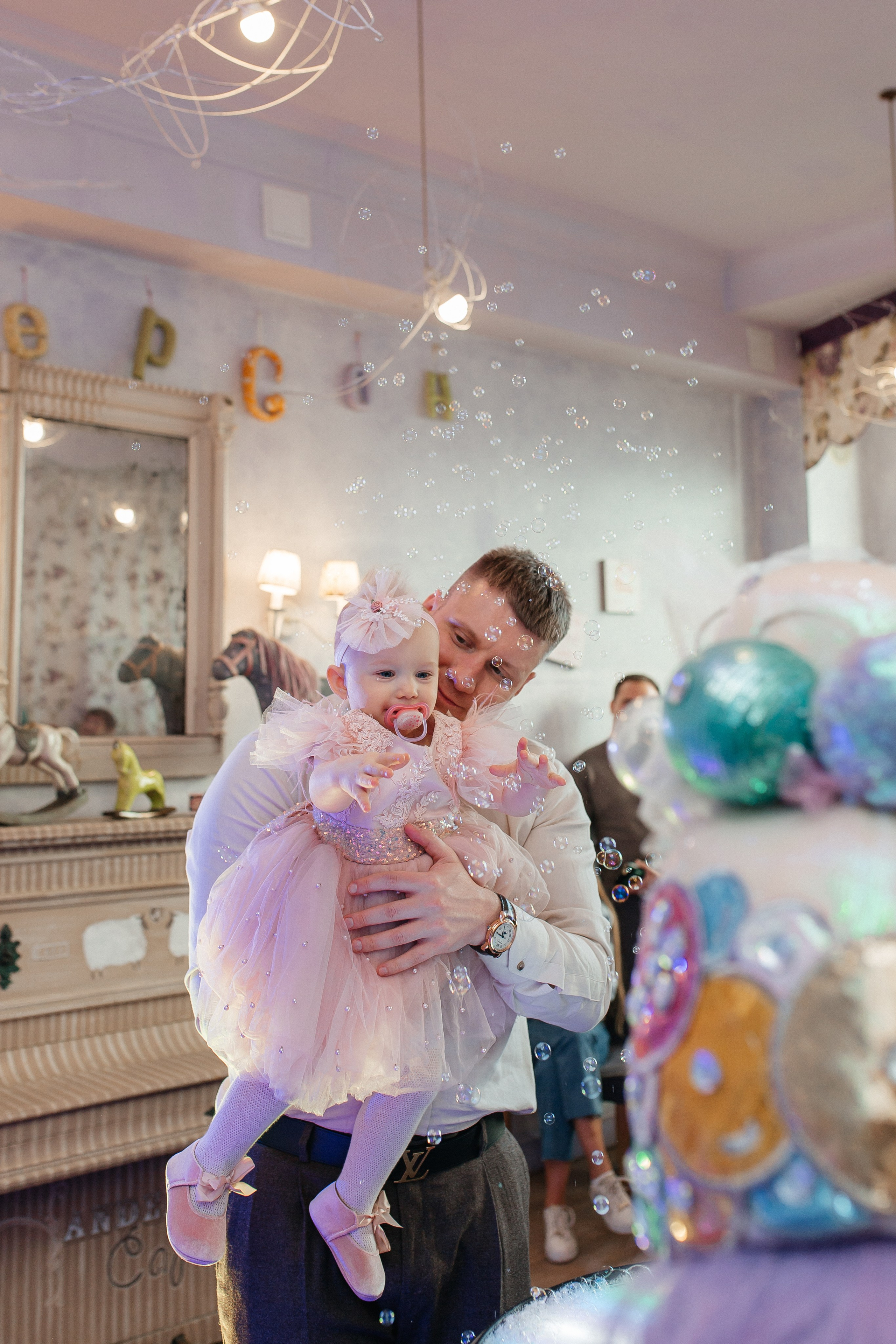 Детская фотосессия на День рождения. Фото Радости. Свадебный и семейный фотограф в Москве Юлия Самойлова