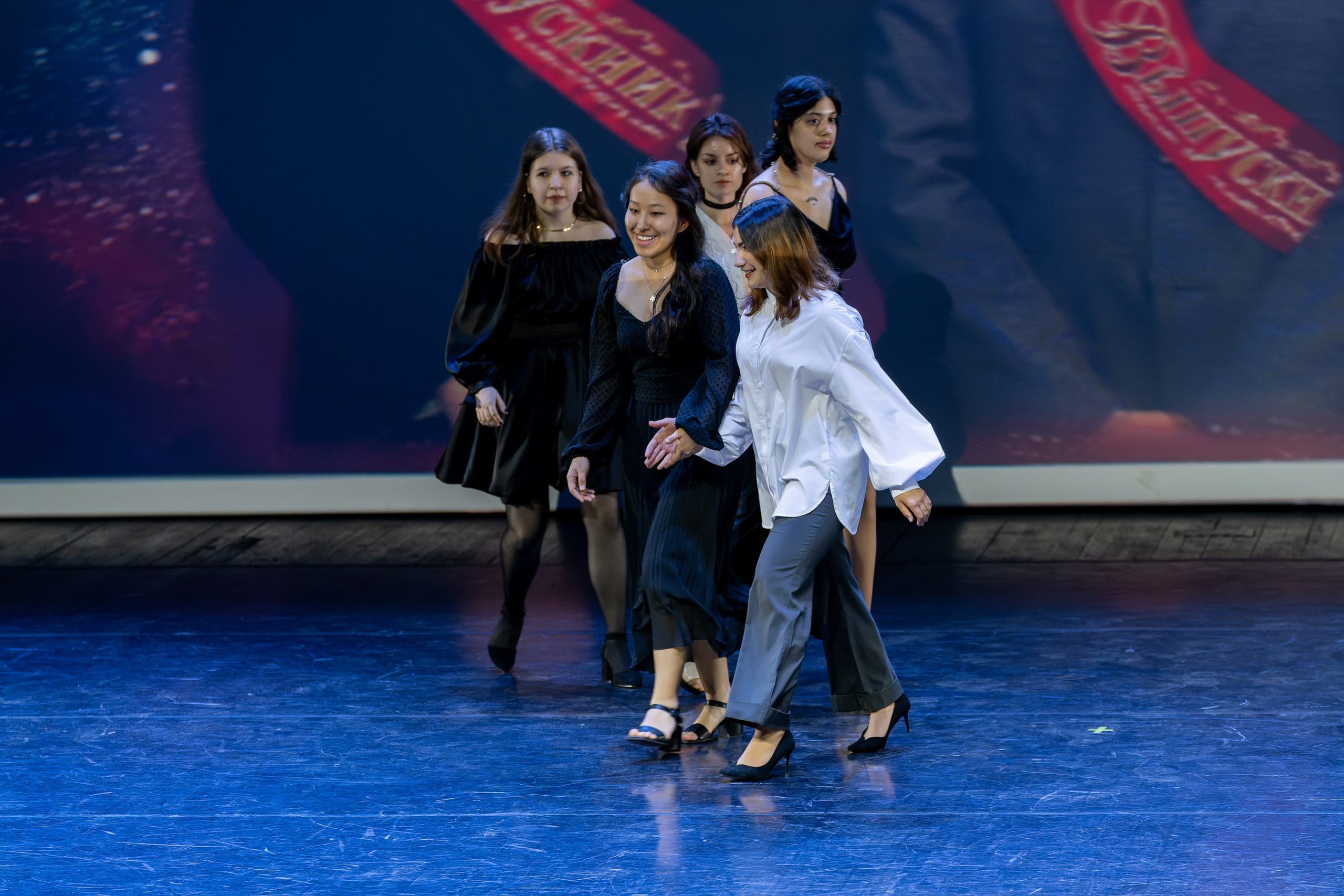 Съёмка на выпускной в школе 1155. «Студия DRONAVT`s» — видеосъёмка и фотография г. Москва