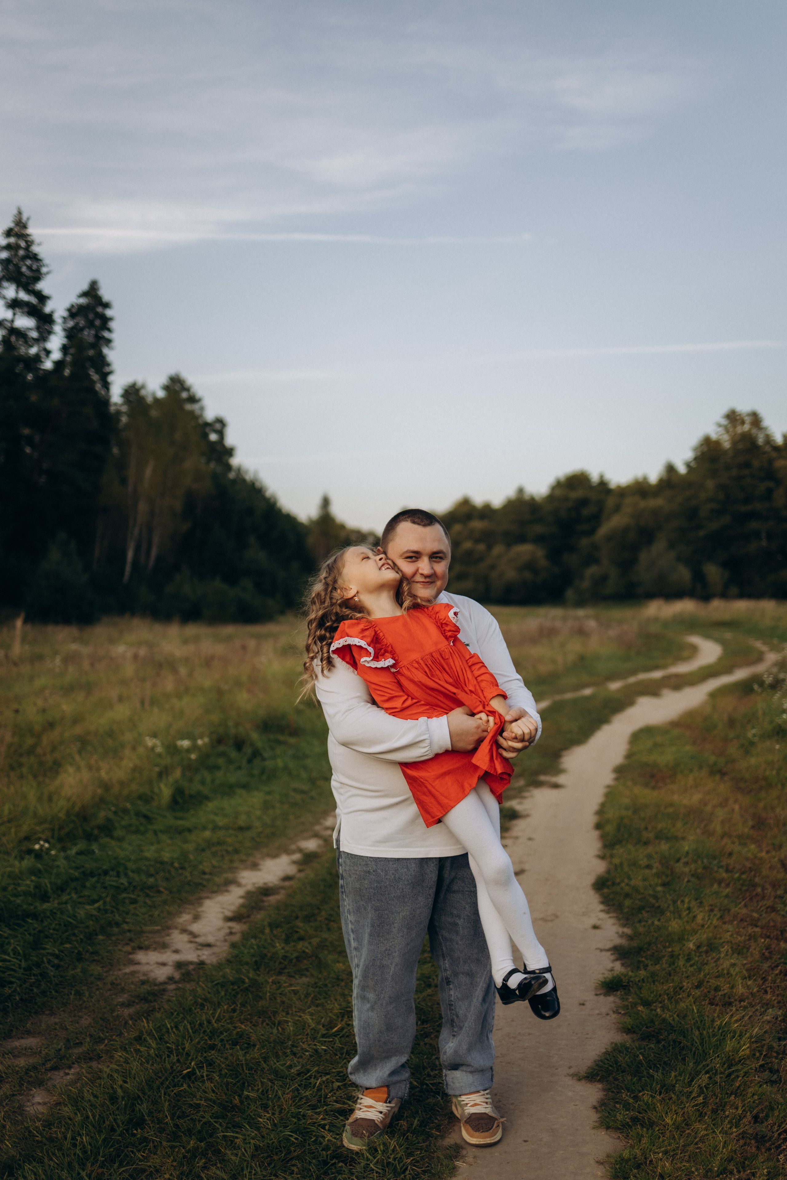 Семейная фотосессия (15.09.2025 г.) г. Жуков (Калужская обл.). Надежда Стар семейный и церковный фотограф в Жукове и Калужской области