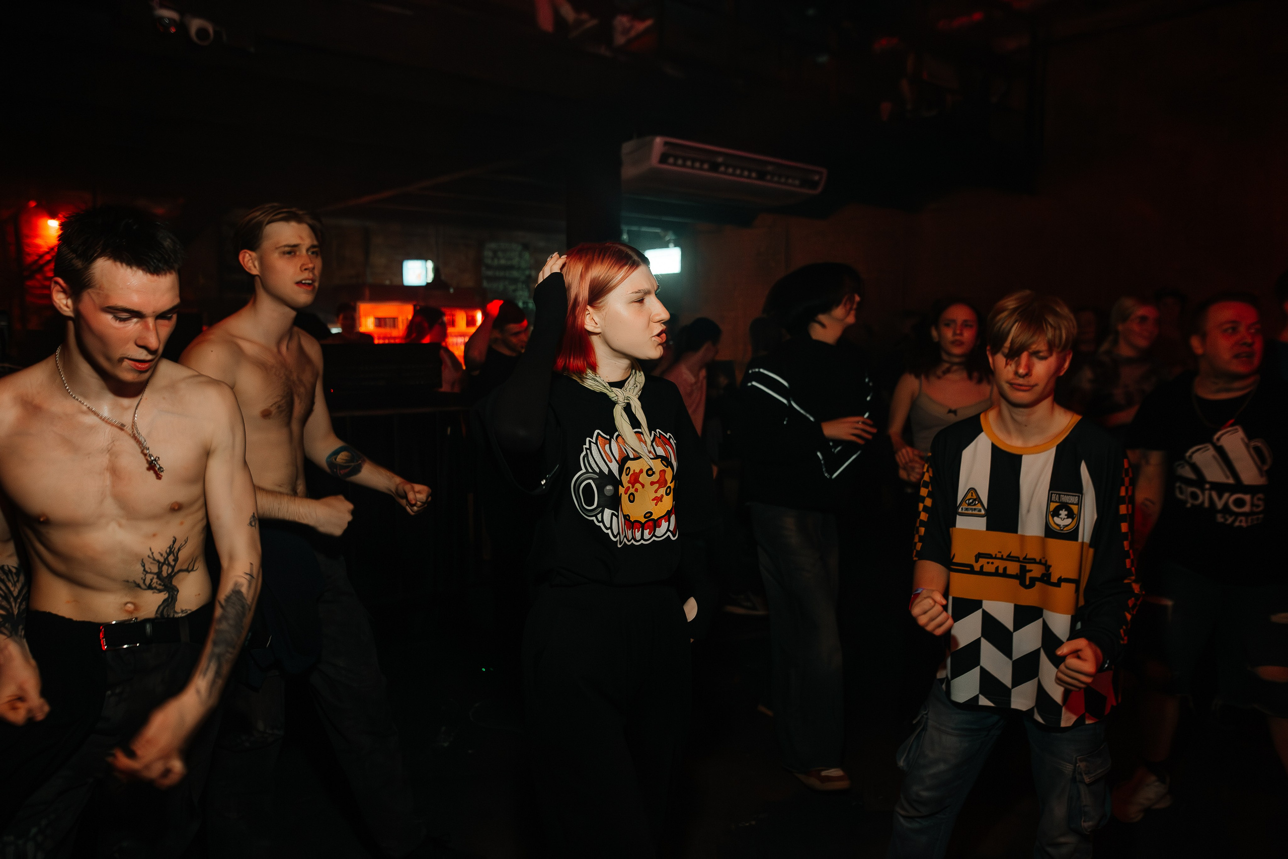 Хрися и Hotzzen. Factory 3. 18.04.2025. Главная