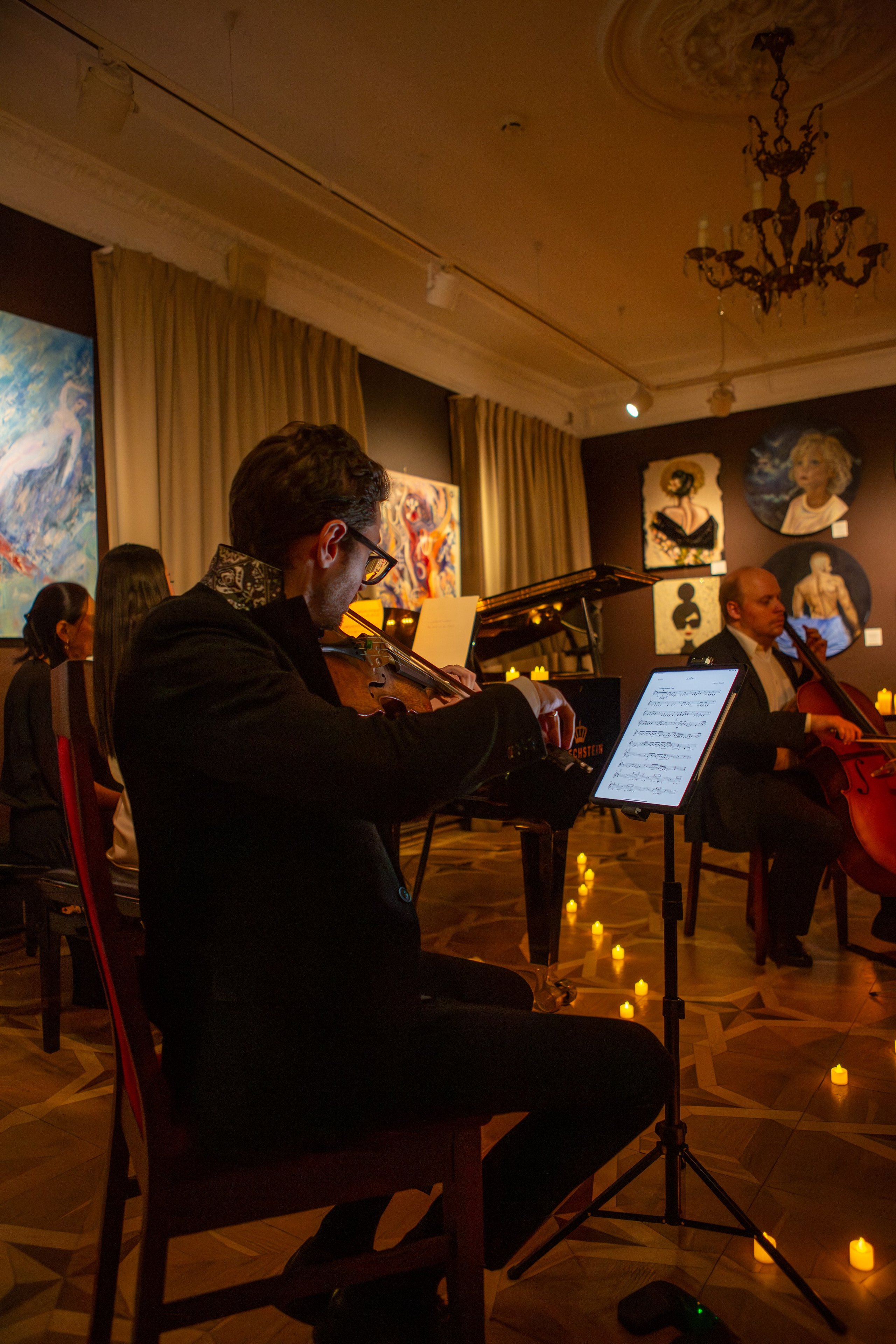 Эйнауди при свечах. Репортажный, семейный, свадебный, портретный фотограф