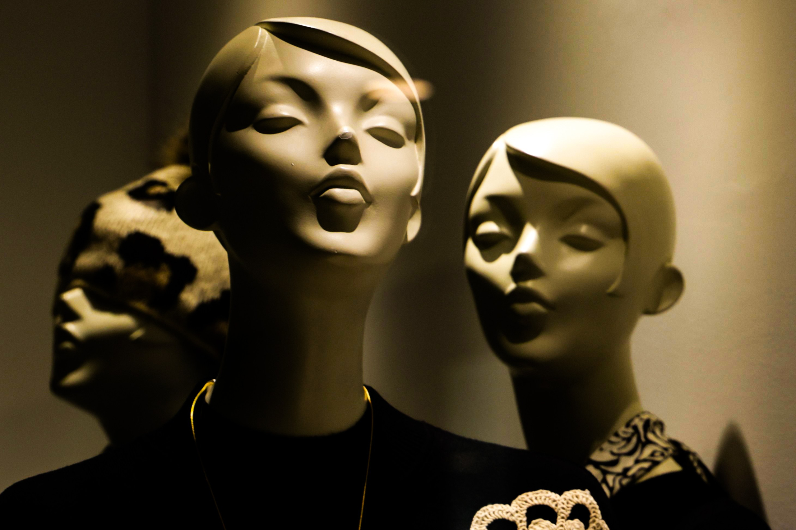 Nuit Blanche 2025. Portrait photographer based in Toronto — Blinova Mariia