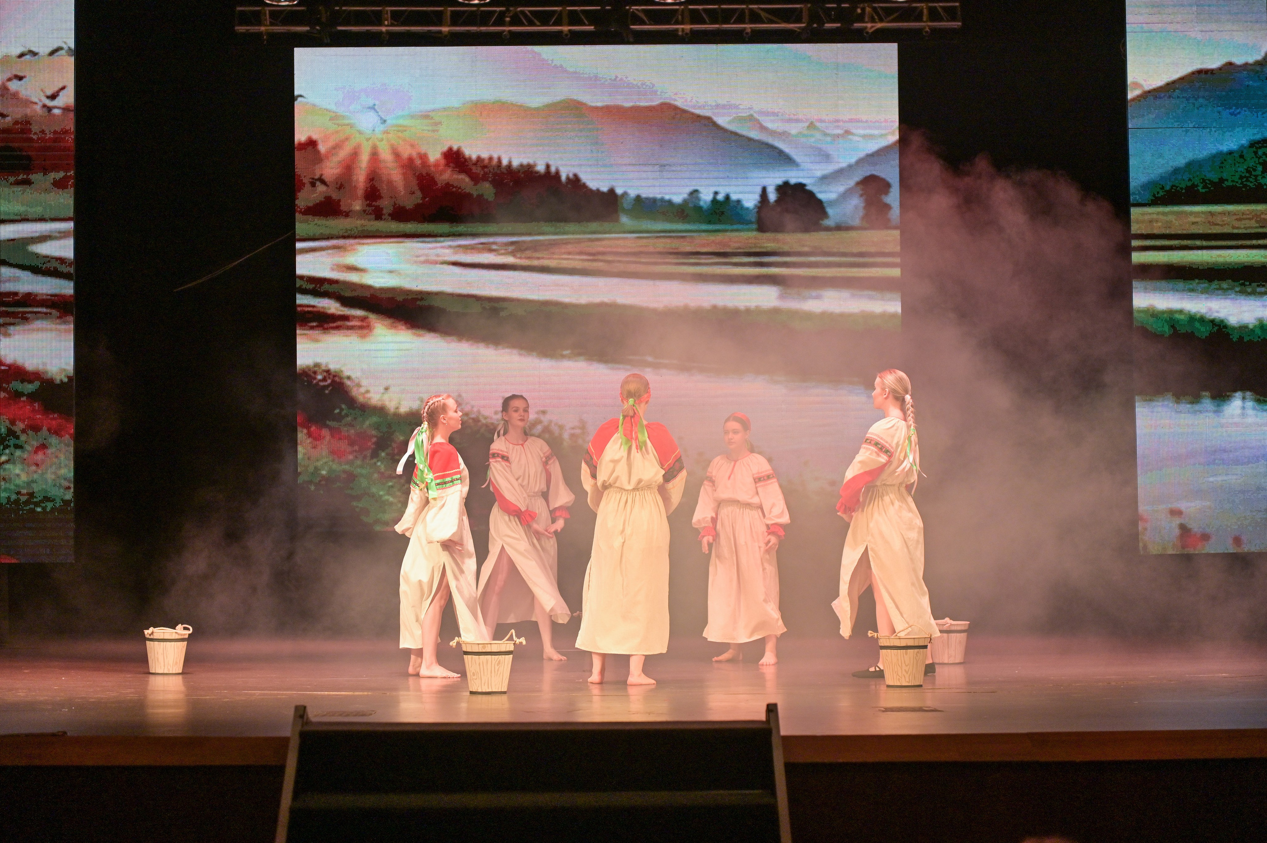 Дипломный проект студентов института культуры. Видеооператор и фотограф Таисия Любимова