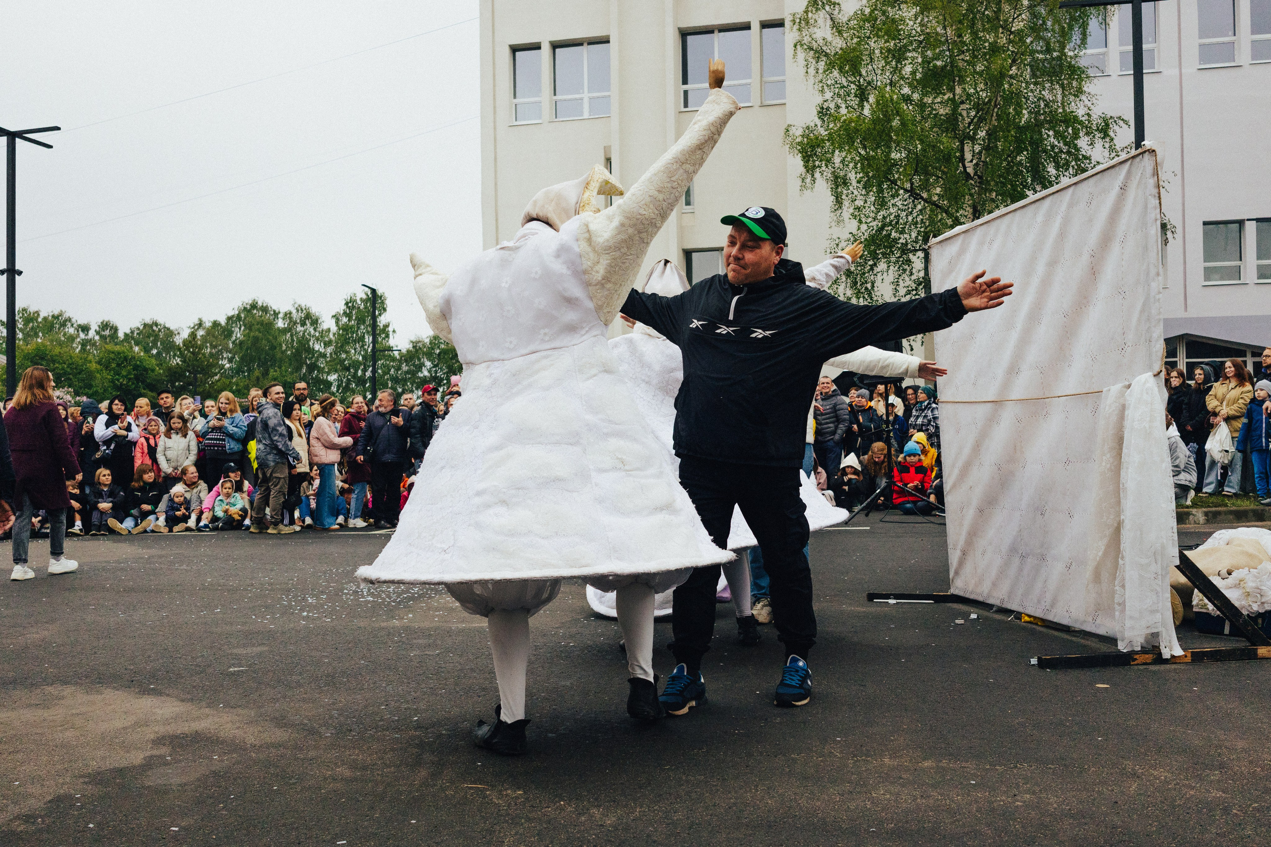 Странствующие Куклы Господина Пэжо «Месяцы». ARHCITYPH — авторский городской фотопроект Архангельска