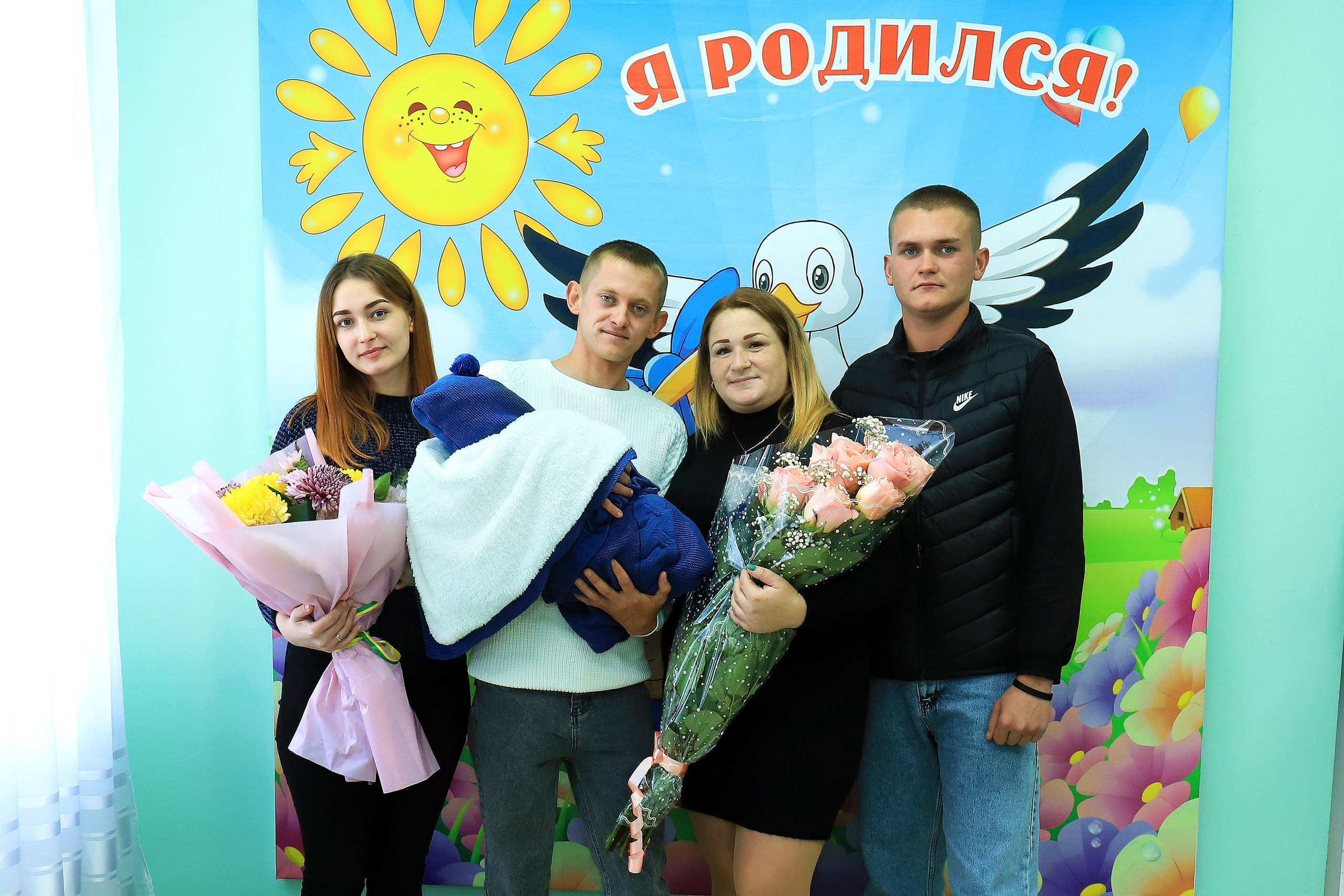 Выписка из роддома. Игорь Варава свадебный фотограф видеограф Белая Глина Краснодар