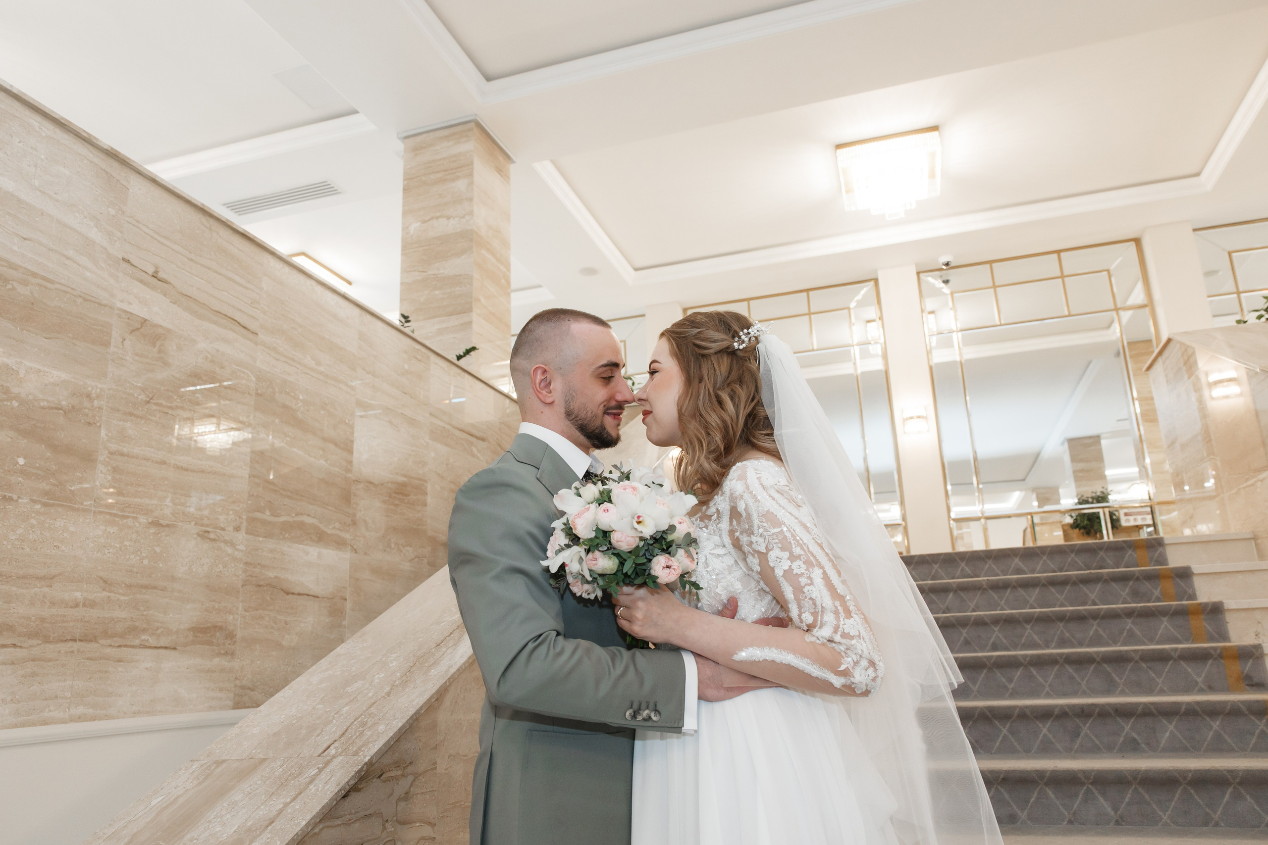 Варя и Денис, 4 ЗАГС + банкет. Свадебный и репортажный фотограф (Москва, Королев и другие)