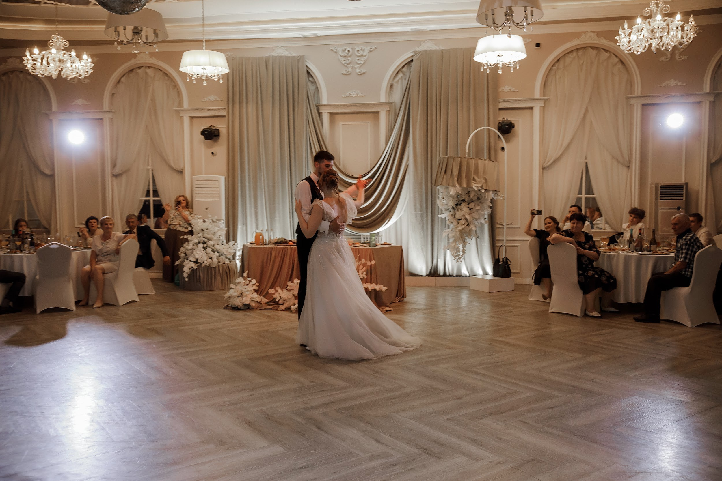 ВИОЛЕТТА И АЛЕКСАНДР