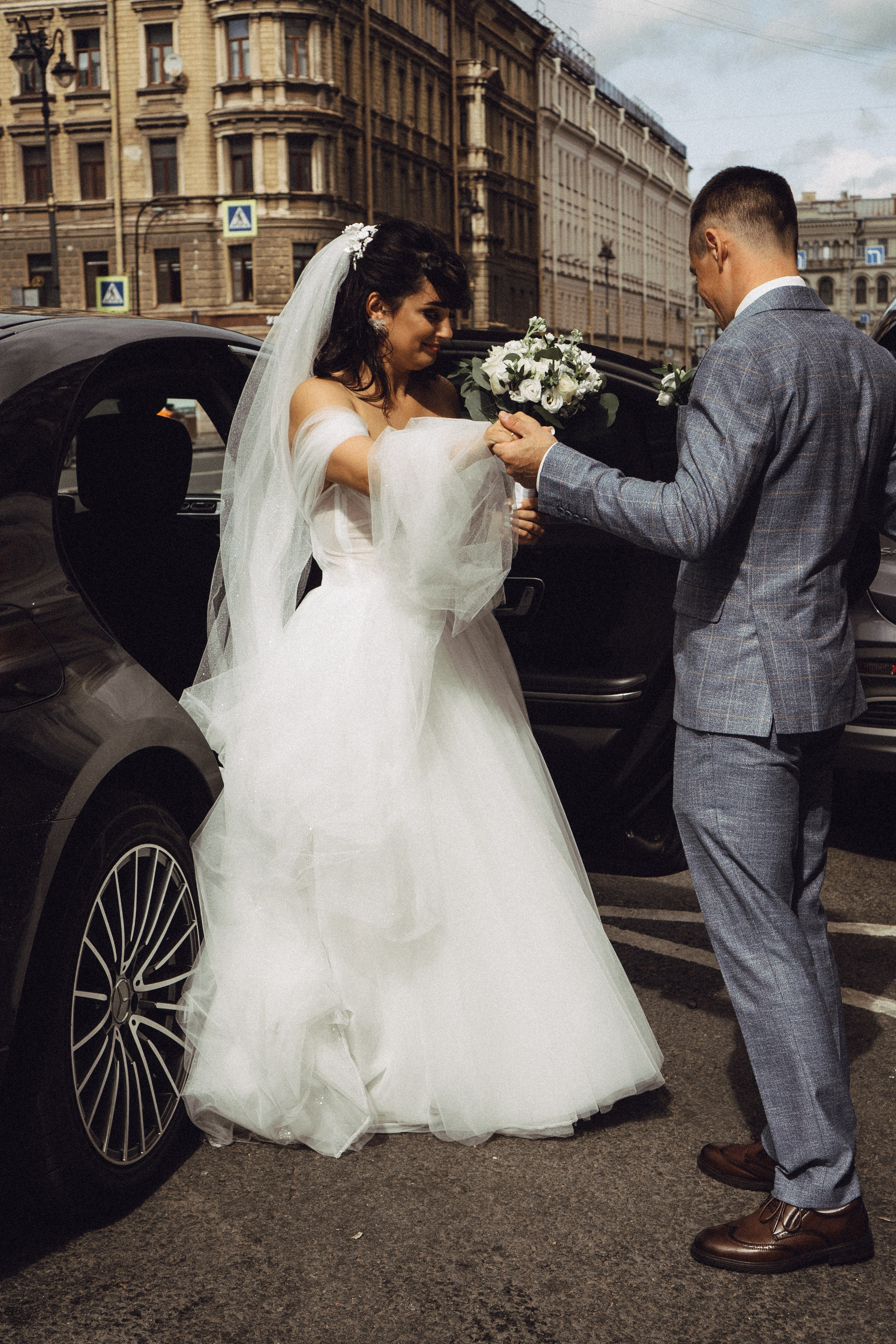 СВАДЕБНАЯ ПРОГУЛКА РЕСТОРАН МЫ ЖЕ НА ТЫ И ФОТОСЕССИИЯ С АВТОМОБИЛЕМ. Профессиональный фотограф, Санкт-Петербург — Виктория Богомолова