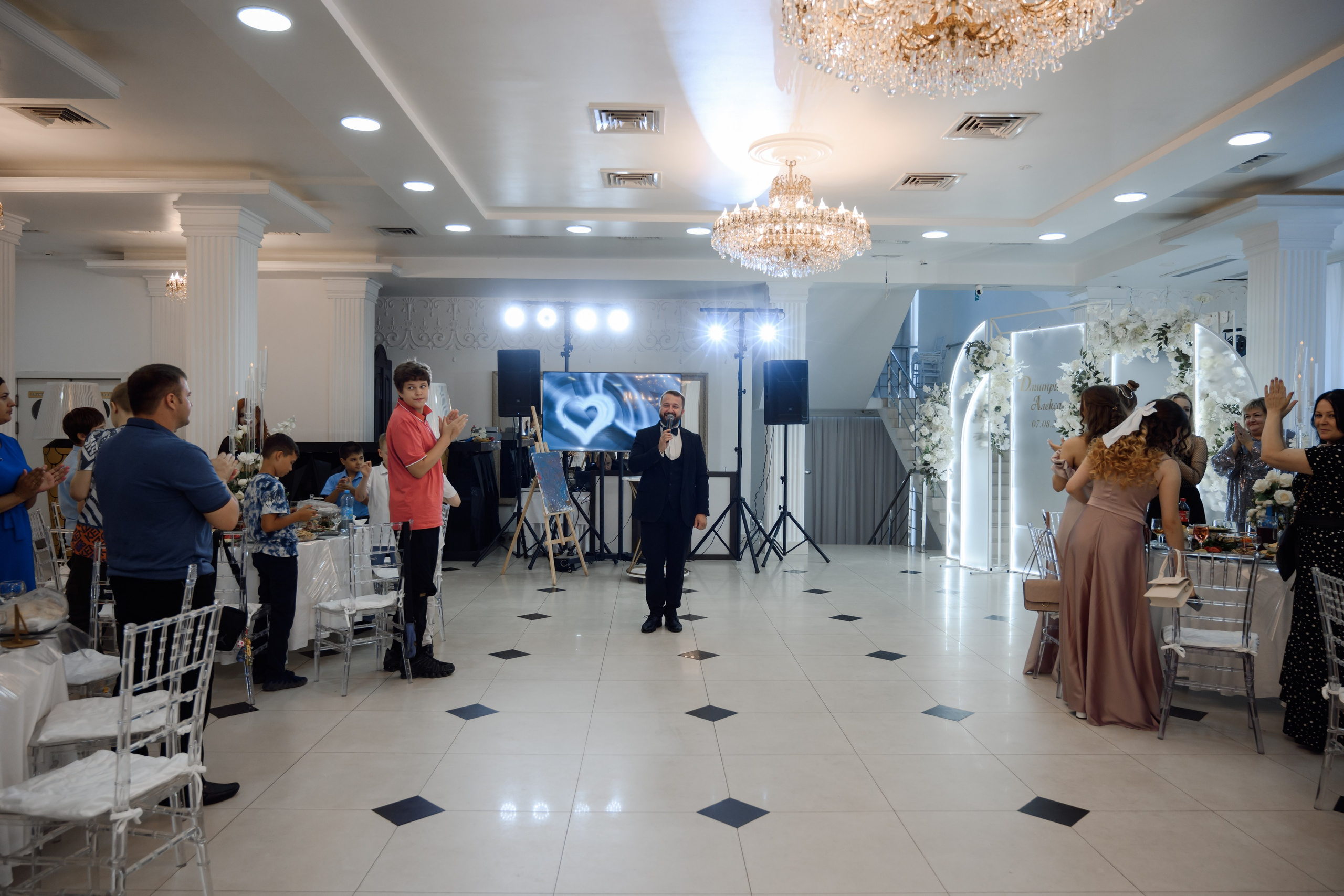 D &.A. Свадебный фотограф в г. Астрахань. Так же выезжаю в другие города