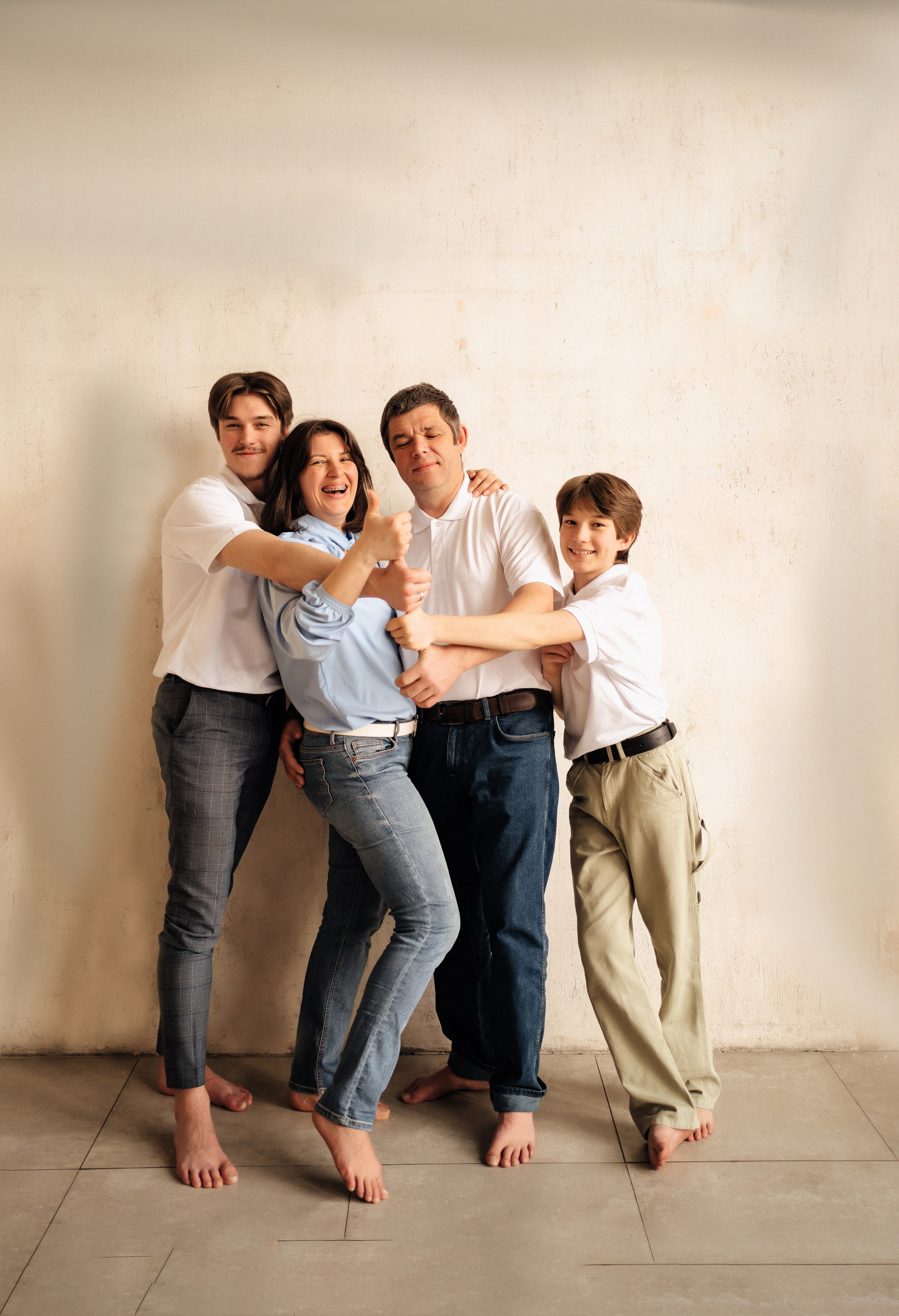 Семья в студии. Портретный фотограф Москва Химки Субботина Екатерина