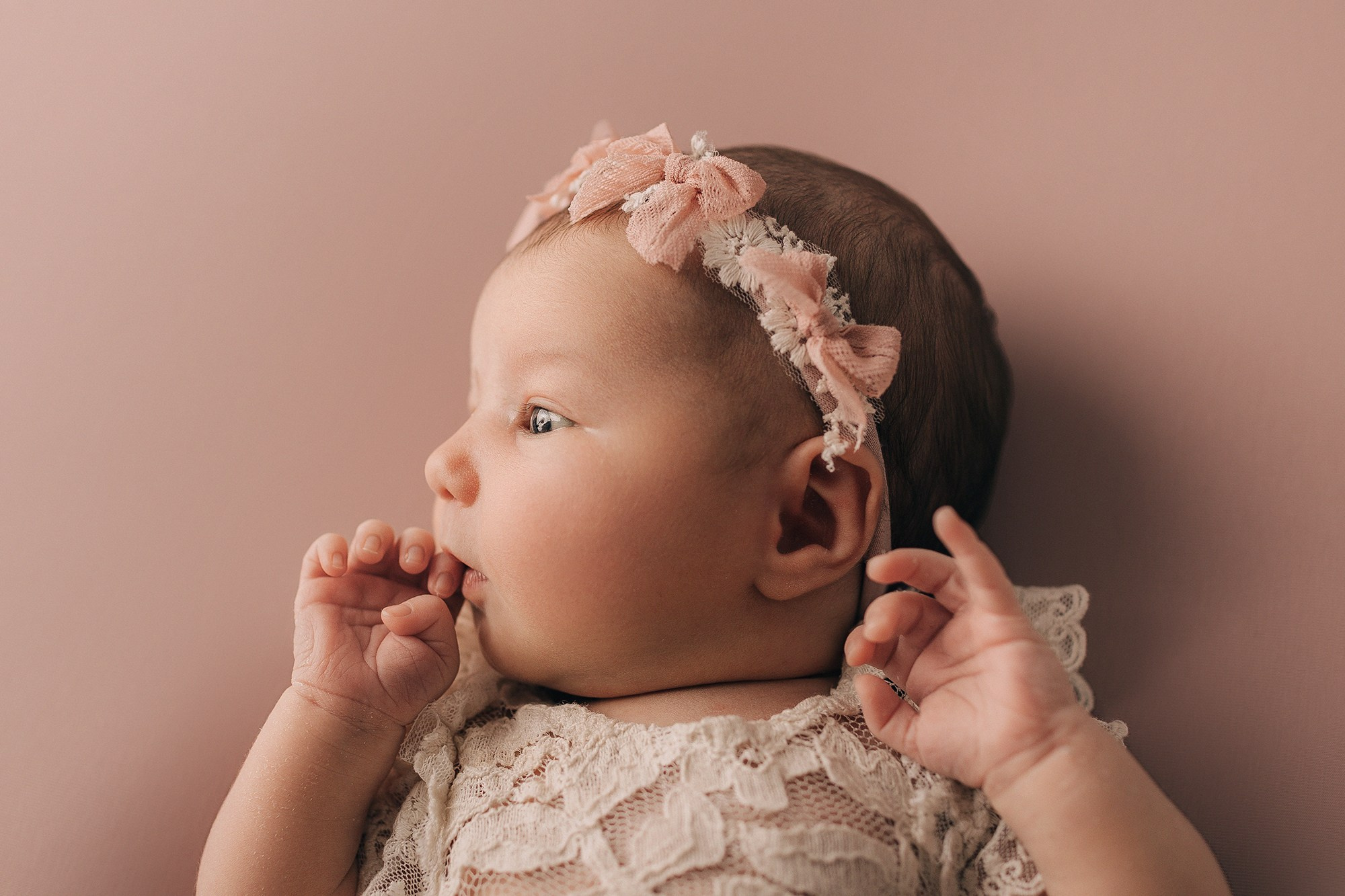Амелия 11 дней. Семейный фотограф новорождённых в Серпухове Юлия Новикова +79637785957