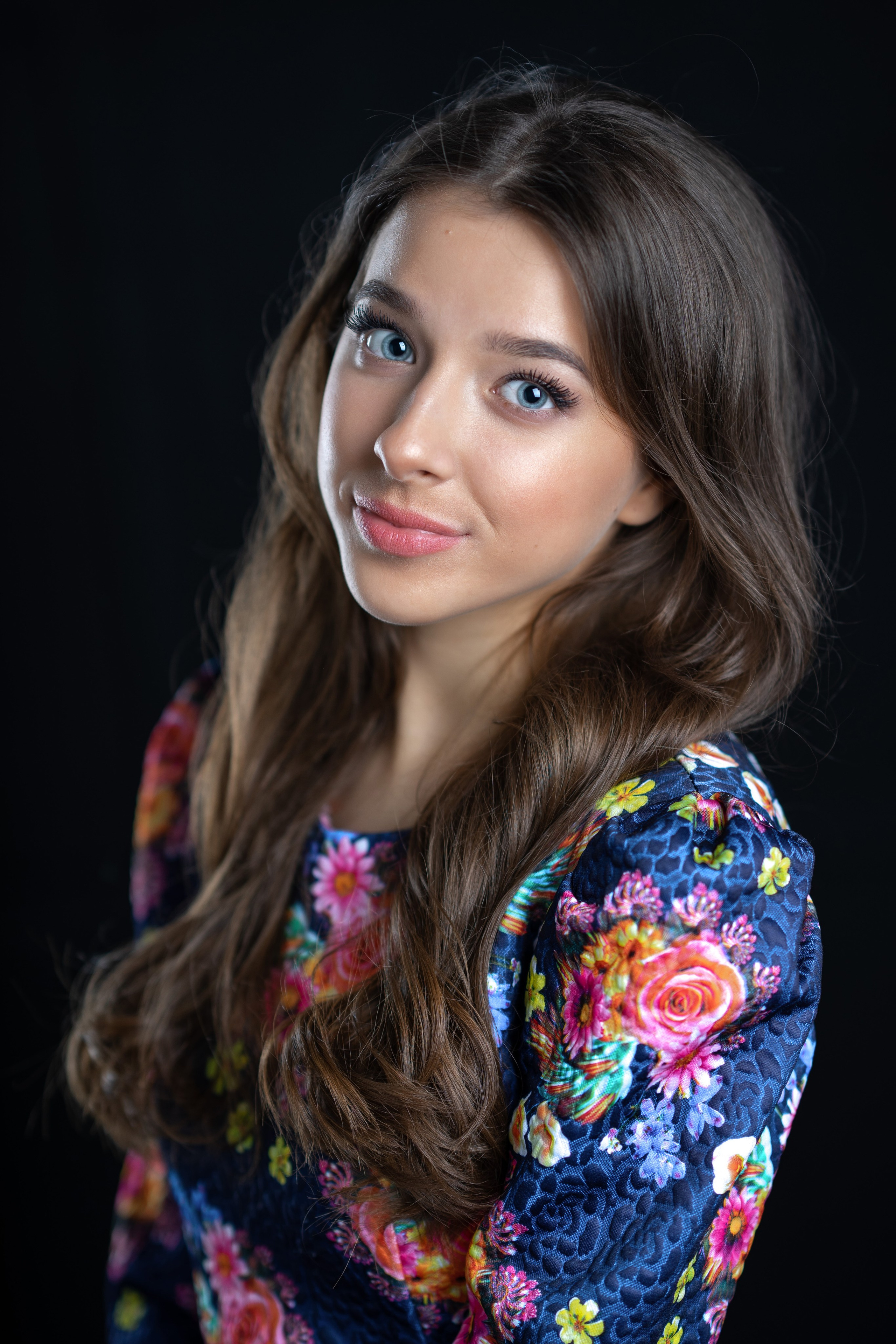 Модельная съемка в Москве. Каталожная и промышленная съемка в Москве Александр Плонский