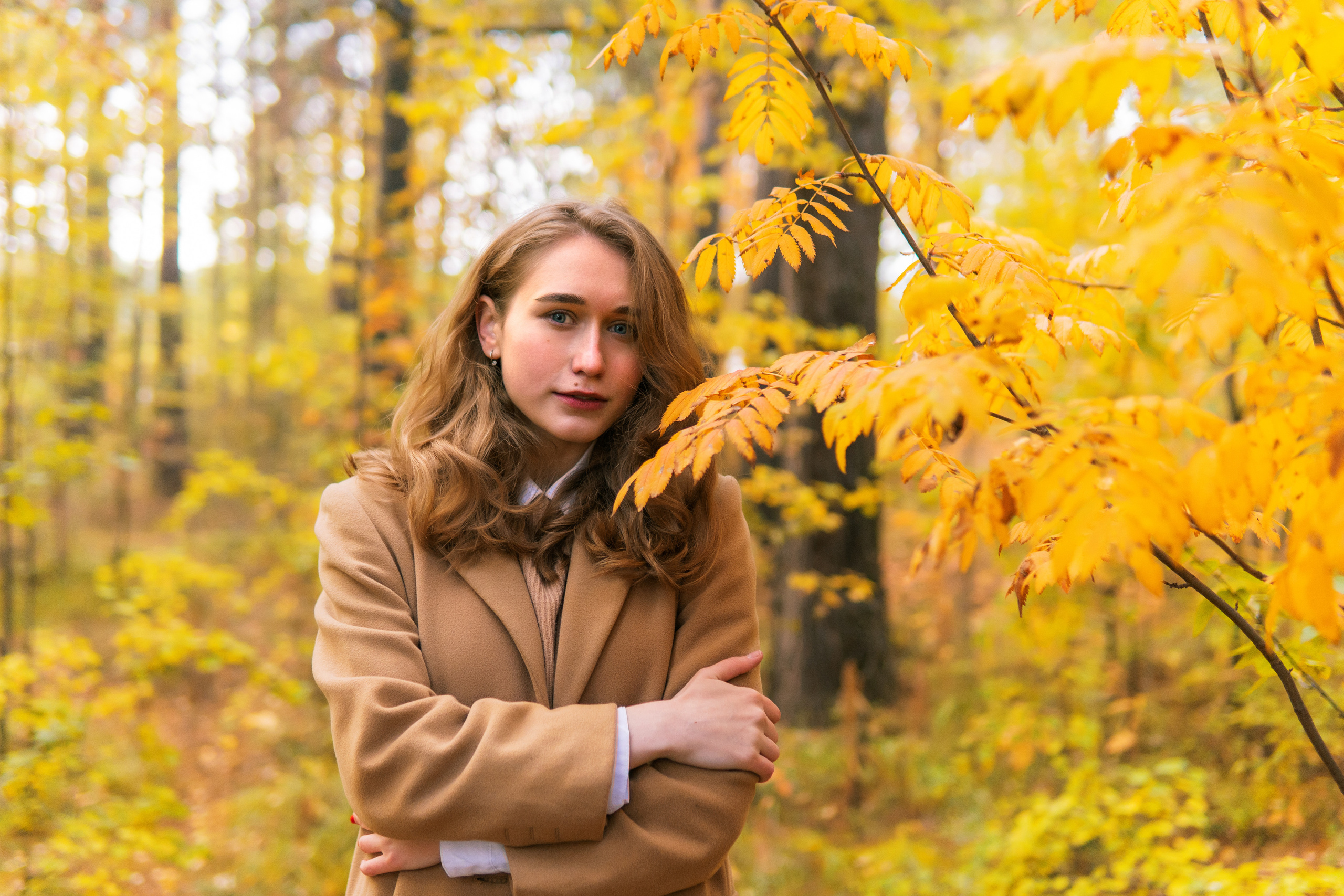 Полина в осеннем парке. Портретный, репортажный и свадебный фотограф в Екатеринбурге Денис Южаков