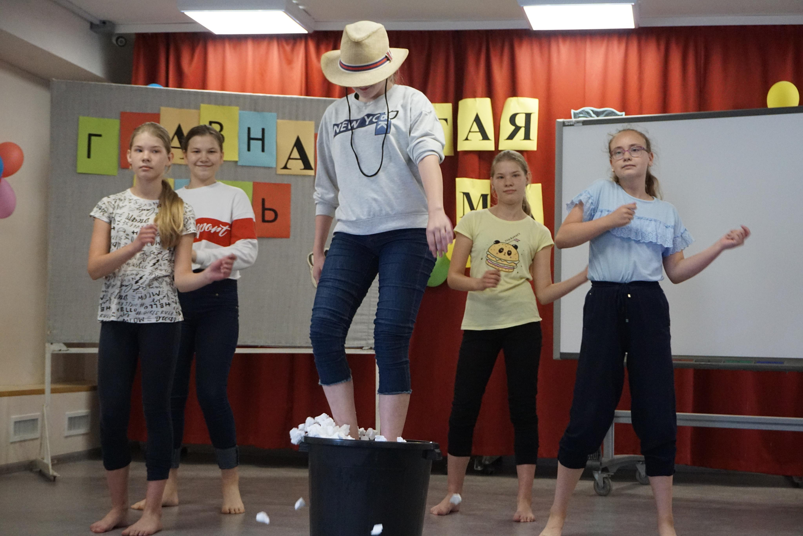 Страницы школьной жизни. Портретный, репортажный и свадебный фотограф в Екатеринбурге Денис Южаков